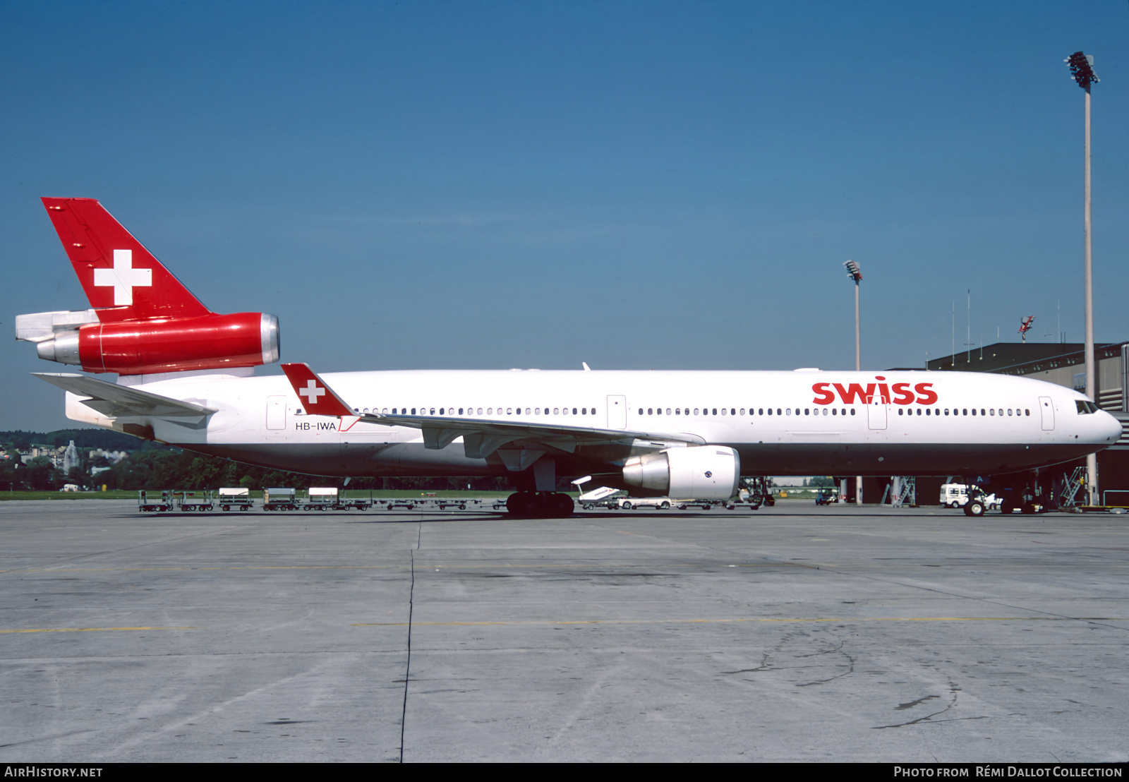 Aircraft Photo of HB-IWA | McDonnell Douglas MD-11 | Swiss International Air Lines | AirHistory.net #805119