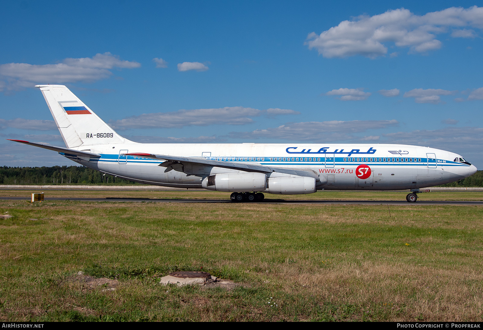 Aircraft Photo of RA-86089 | Ilyushin Il-86 | Sibir - Siberia Airlines | AirHistory.net #805157