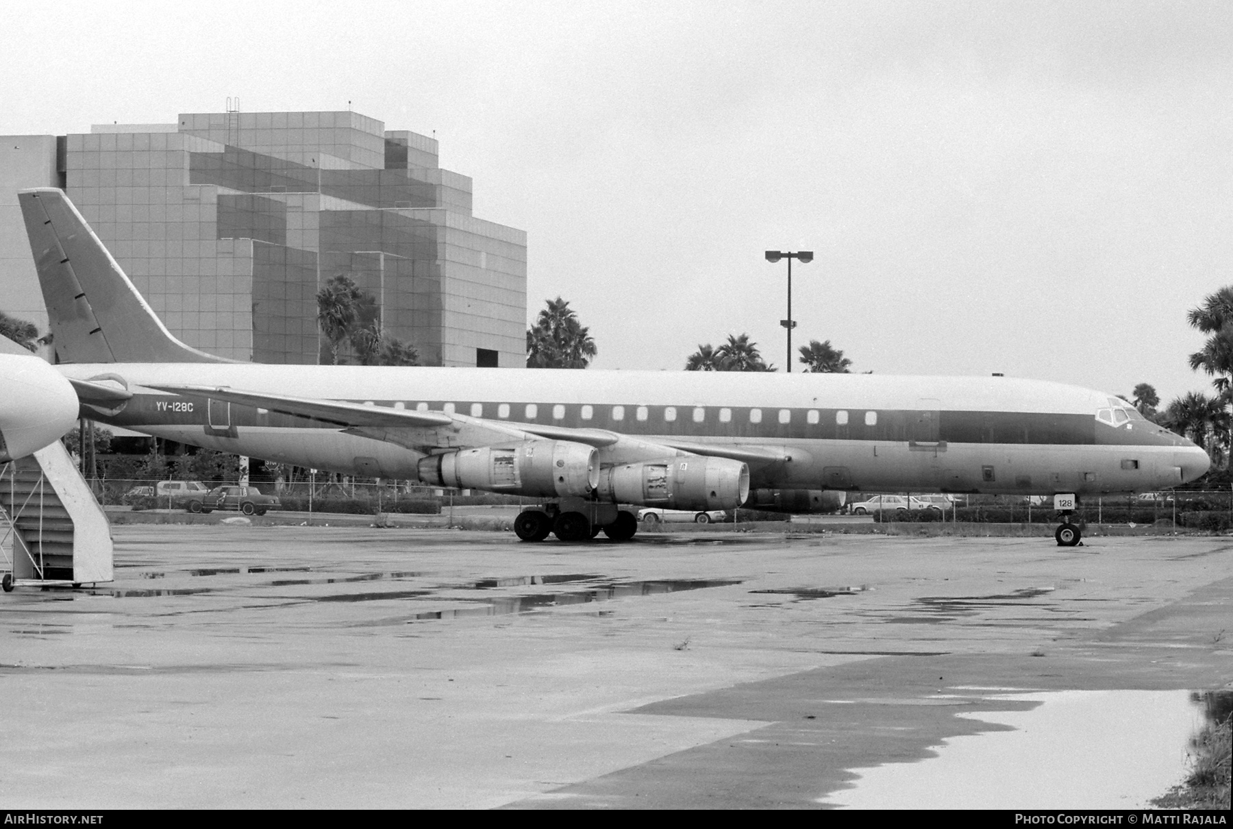 Aircraft Photo of YV-128C | Douglas DC-8-54CF Jet Trader | AirHistory.net #805171