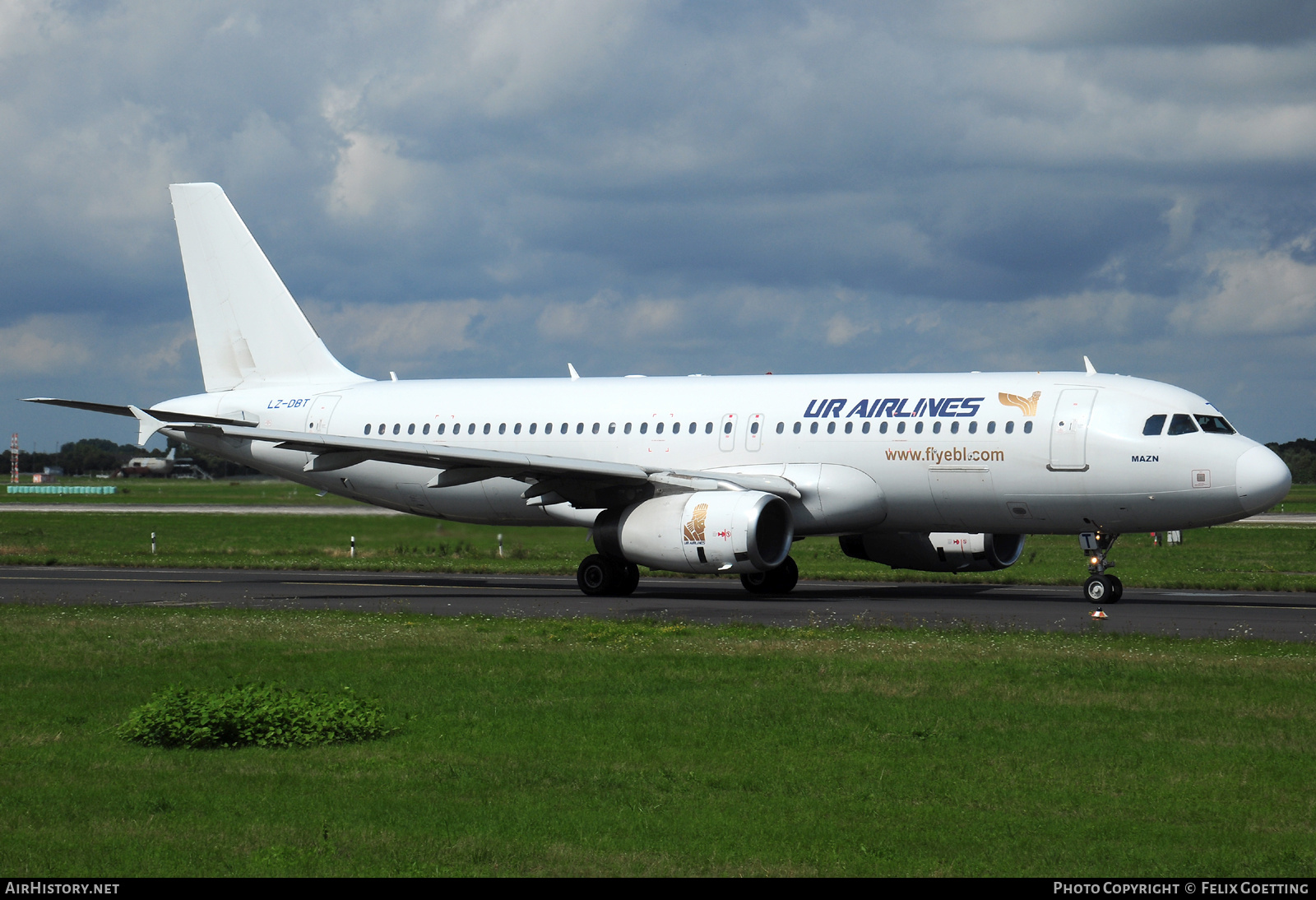 Aircraft Photo of LZ-DBT | Airbus A320-232 | UR Airlines | AirHistory.net #805236