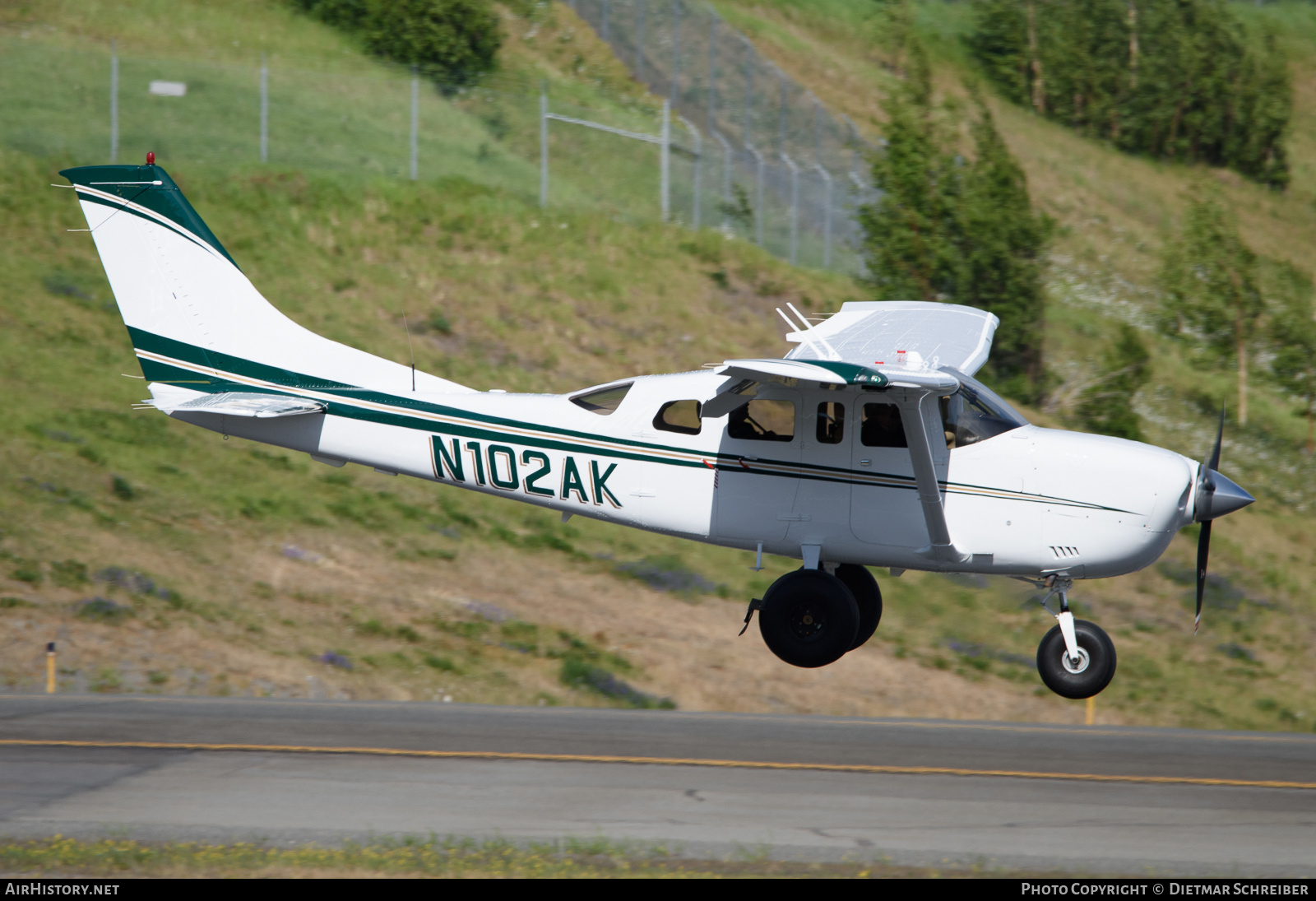 Aircraft Photo of N102AK | Cessna T206H Turbo Stationair | AirHistory.net #805303