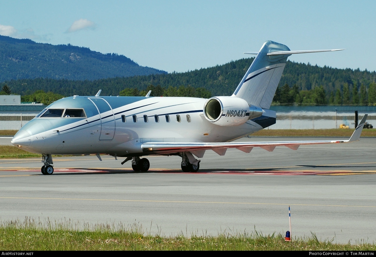 Aircraft Photo of N604XT | Canadair Challenger 604 (CL-600-2B16) | AirHistory.net #805364