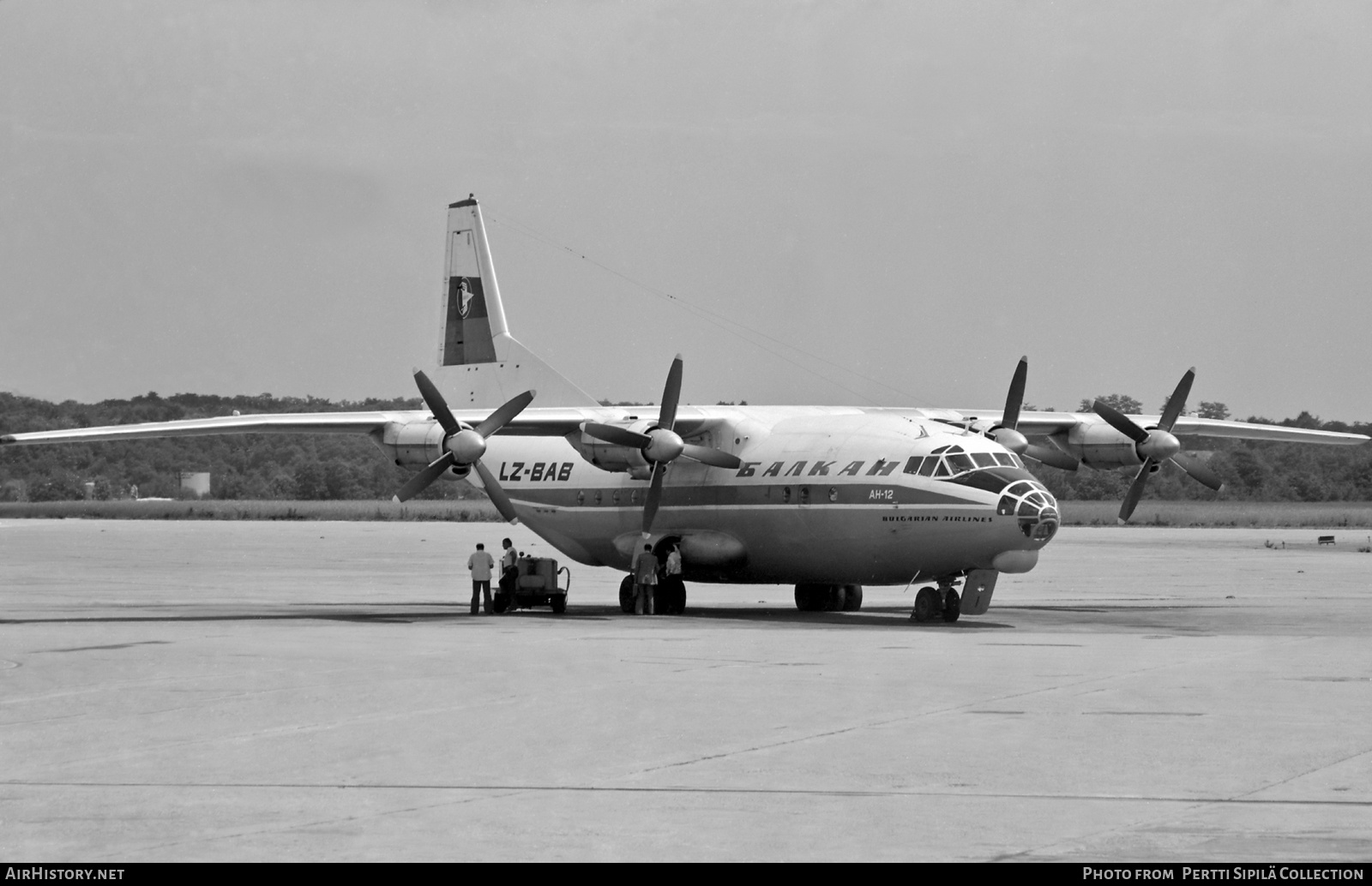 Aircraft Photo of LZ-BAB | Antonov An-12B | Balkan - Bulgarian Airlines | AirHistory.net #805469