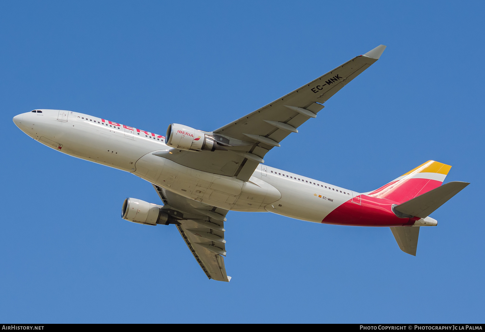 Aircraft Photo of EC-MNK | Airbus A330-202 | Iberia | AirHistory.net #805526