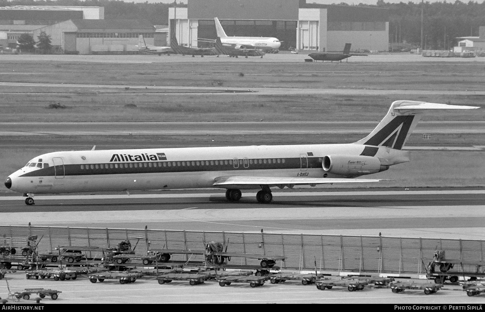 Aircraft Photo of I-DATJ | McDonnell Douglas MD-82 (DC-9-82) | Alitalia | AirHistory.net #805579