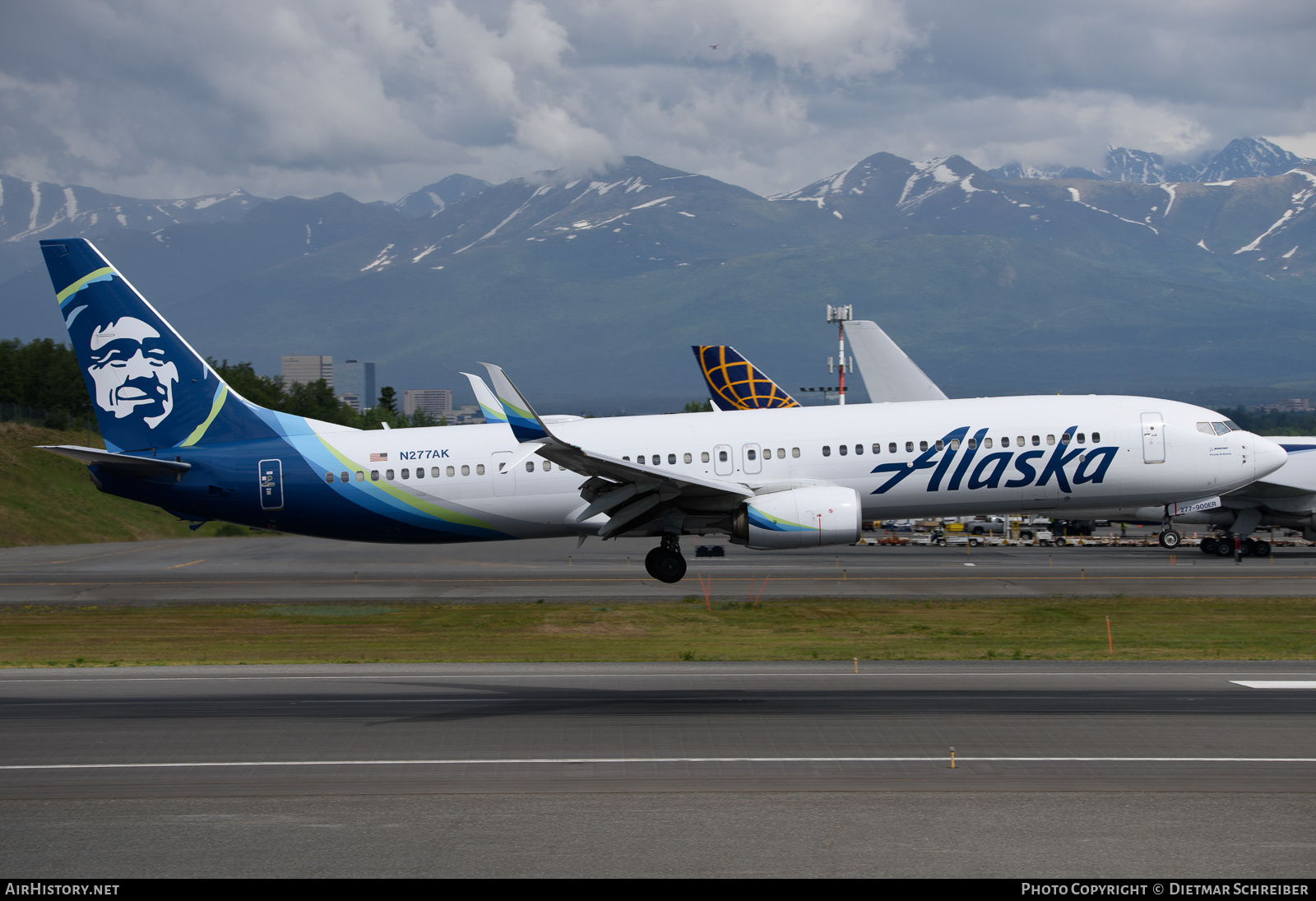 Aircraft Photo of N277AK | Boeing 737-900/ER | Alaska Airlines | AirHistory.net #805600