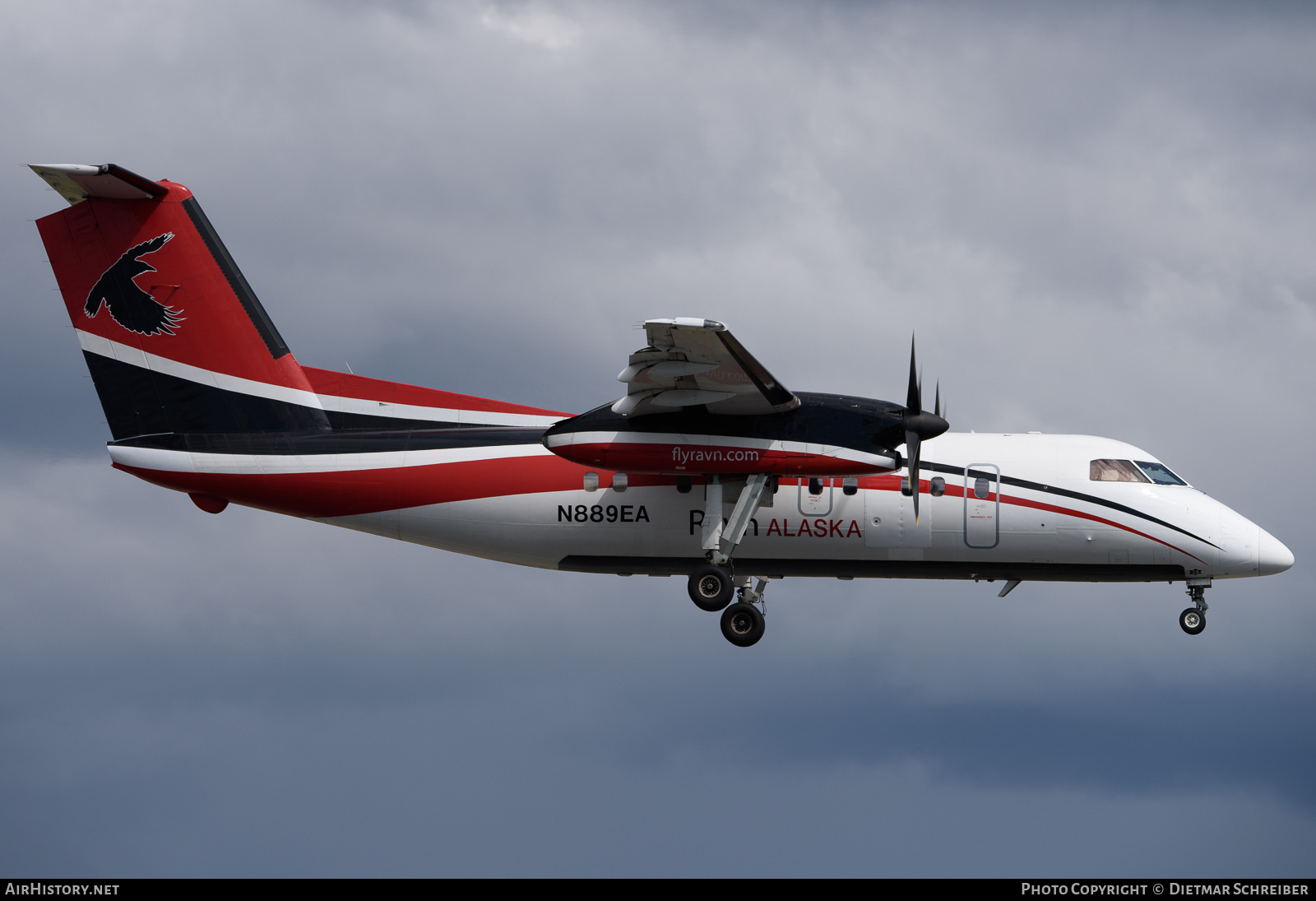Aircraft Photo of N889EA | De Havilland Canada DHC-8-106 Dash 8 | Ravn Alaska | AirHistory.net #805612