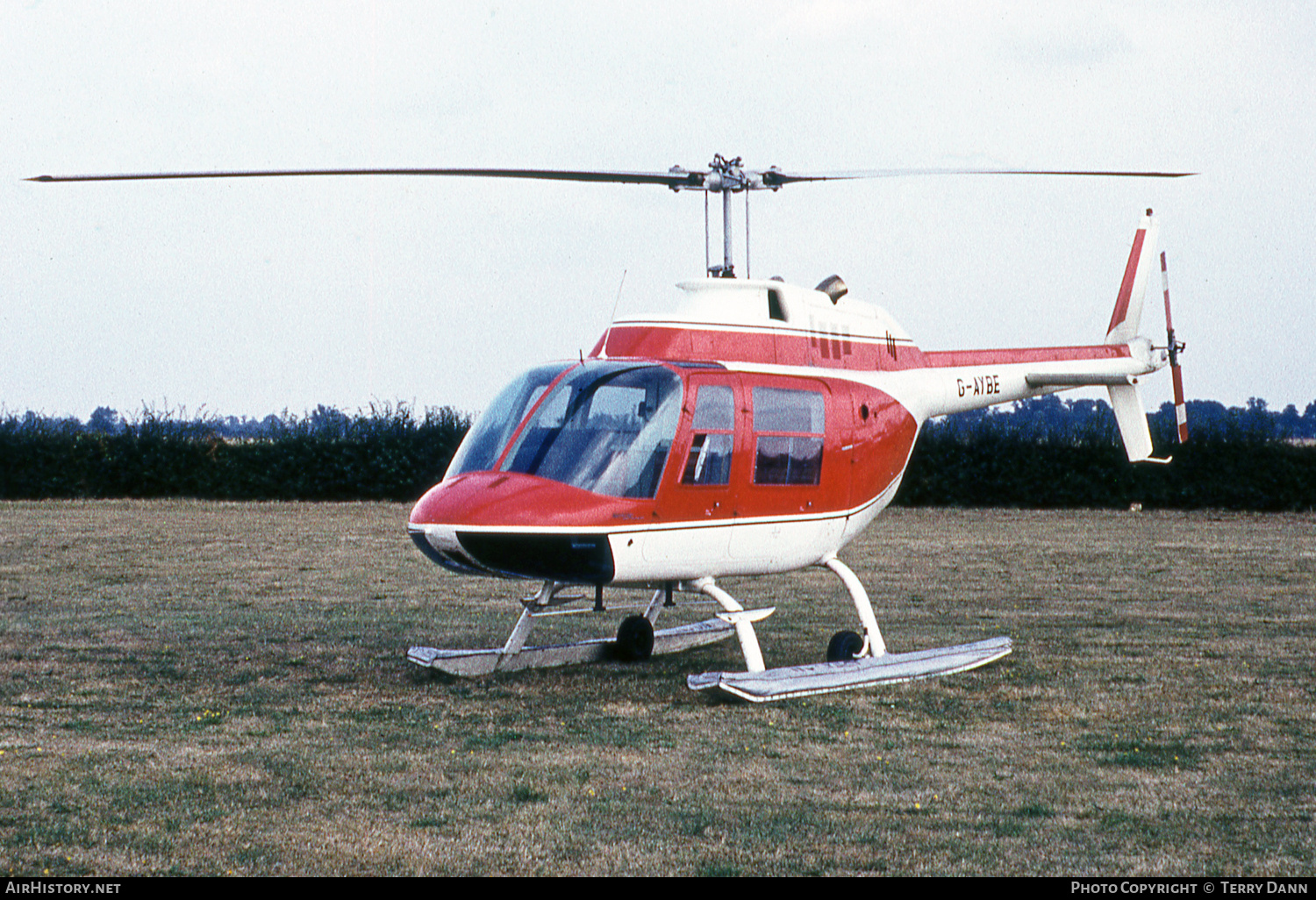 Aircraft Photo of G-AYBE | Bell AB-206B JetRanger II | AirHistory.net #805626
