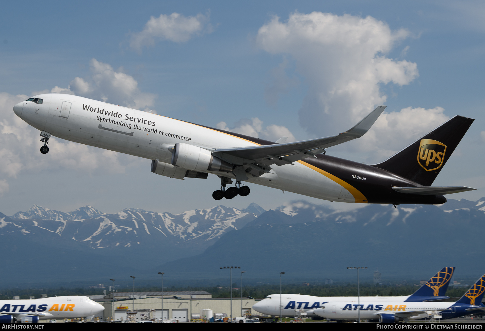 Aircraft Photo of N360UP | Boeing 767-34AF/ER | United Parcel Service - UPS | AirHistory.net #805641