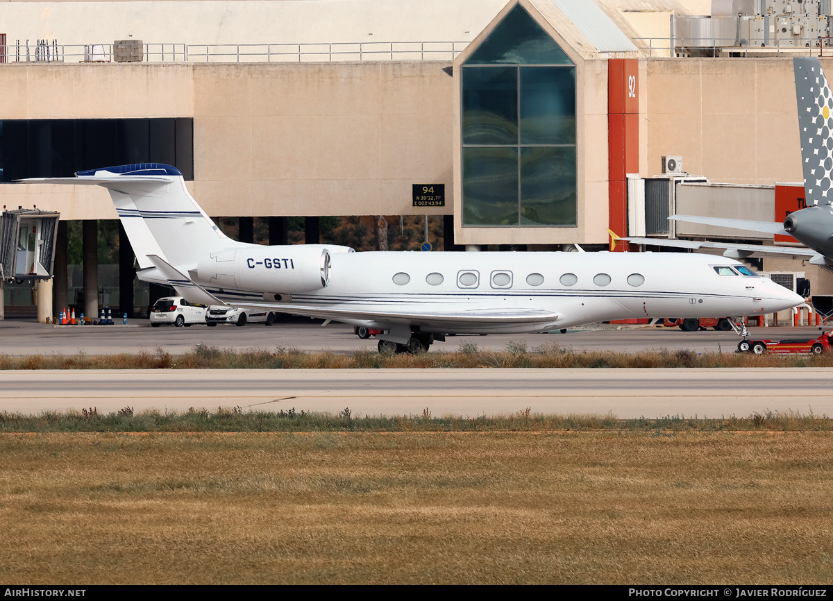 Aircraft Photo of C-GSTI | Gulfstream Aerospace G650ER (G-VI) | AirHistory.net #805702