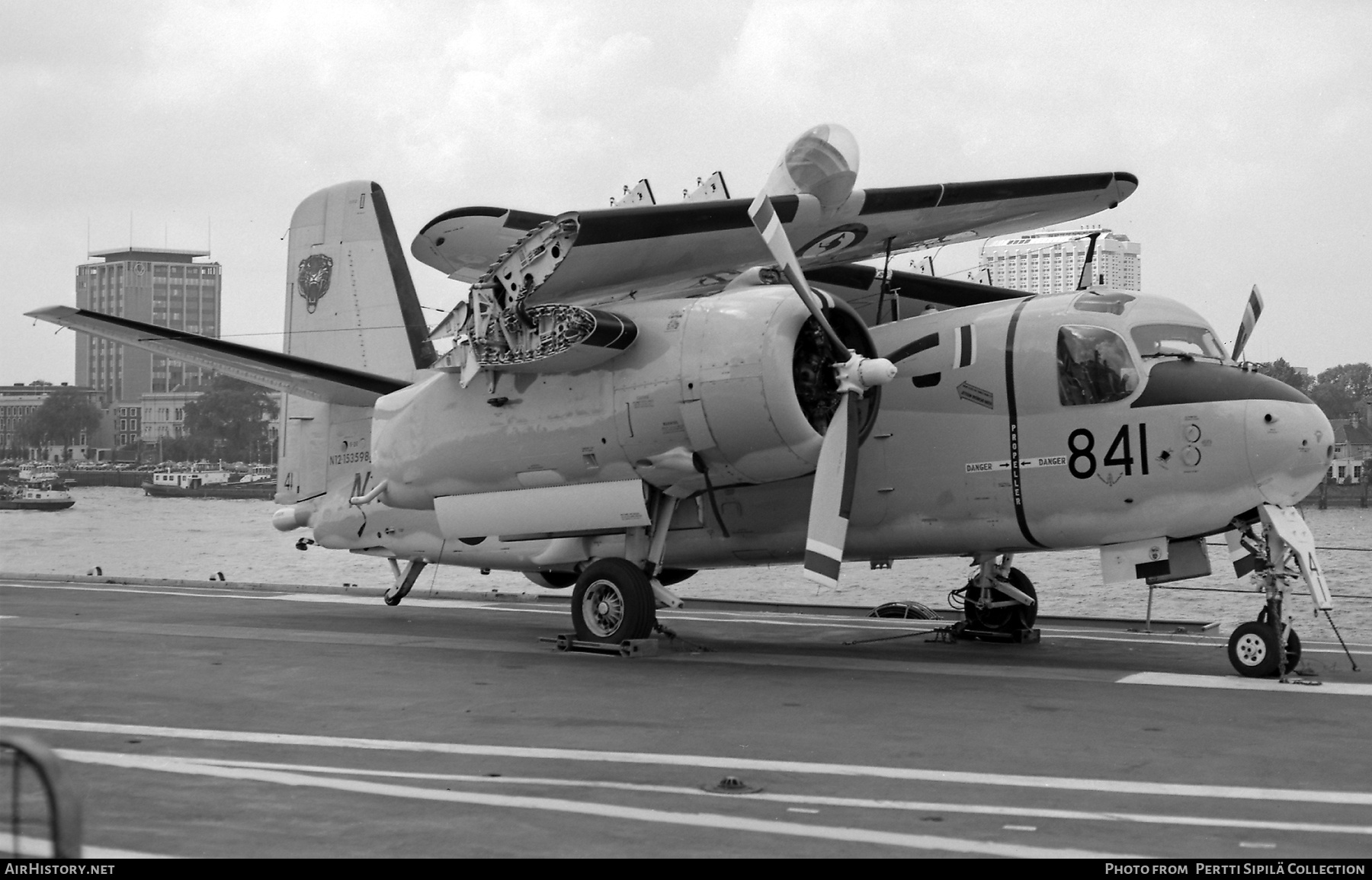 Aircraft Photo of N12-153598 | Grumman S-2E Tracker | Australia - Navy | AirHistory.net #805740
