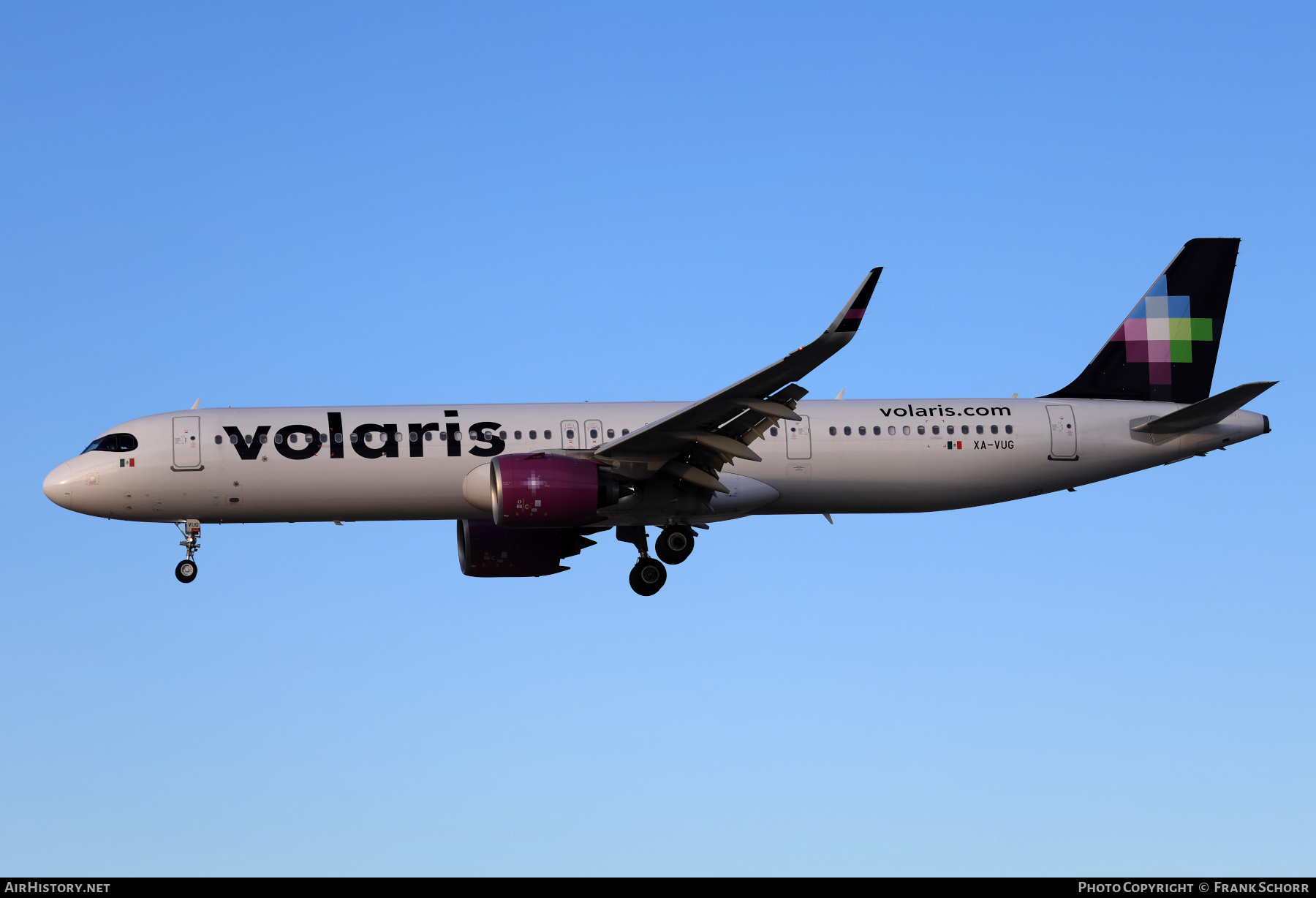 Aircraft Photo of XA-VUG | Airbus A321-271NX | Volaris | AirHistory.net #805819