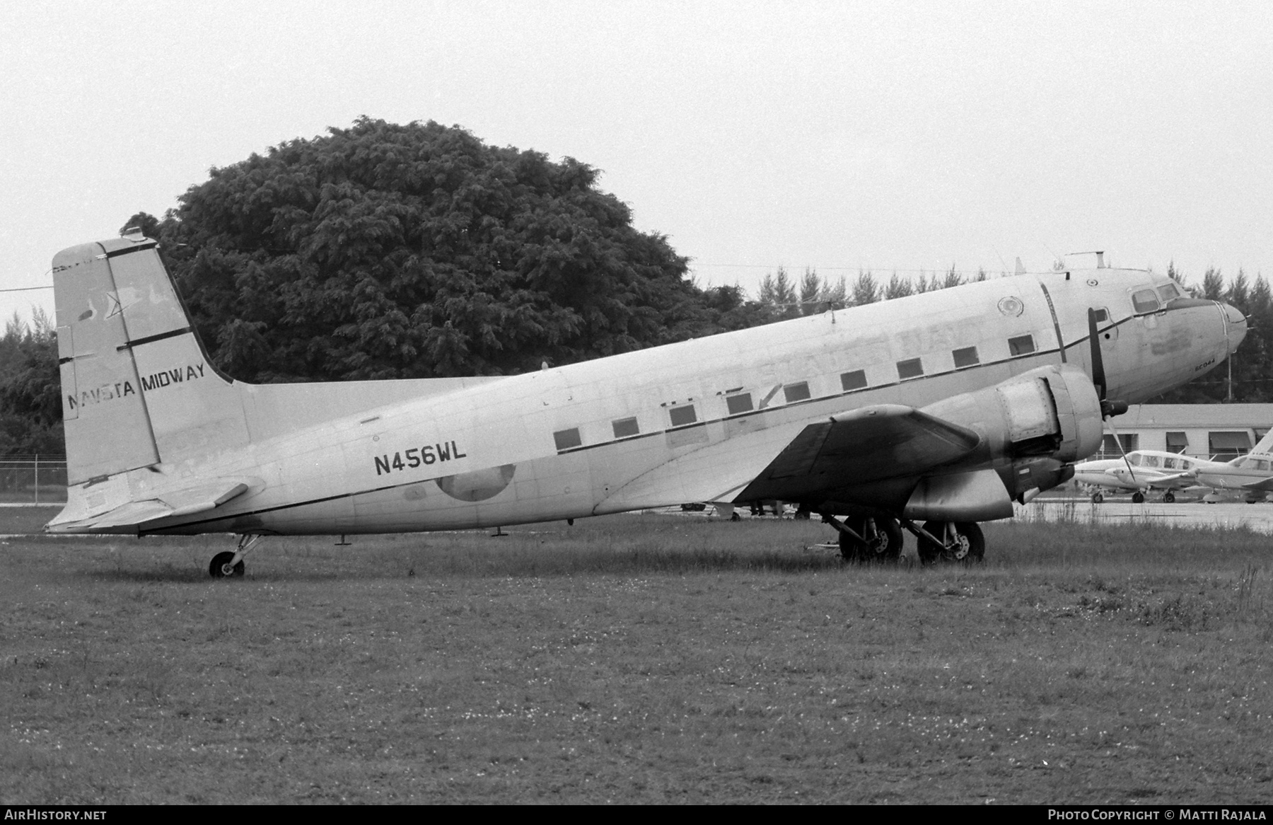 Aircraft Photo of N456WL | Douglas TC-117D (DC-3S) | AirHistory.net #805841