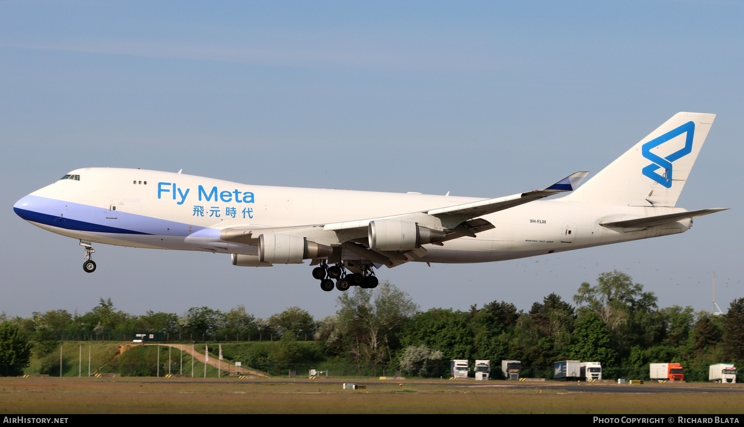 Aircraft Photo of 9H-FLM | Boeing 747-409F/SCD | Fly Meta | AirHistory.net #805849