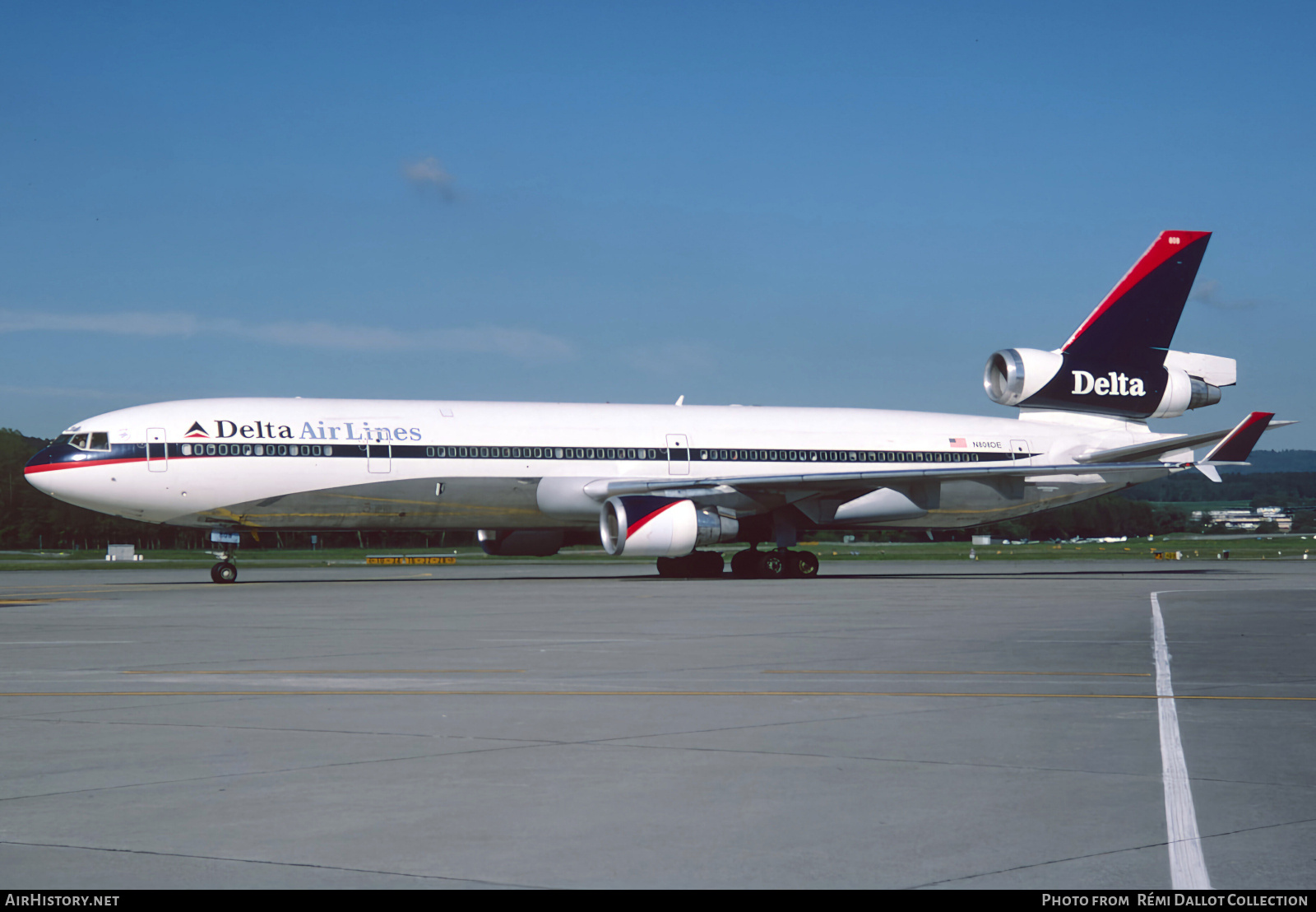 Aircraft Photo of N808DE | McDonnell Douglas MD-11 | Delta Air Lines | AirHistory.net #805865