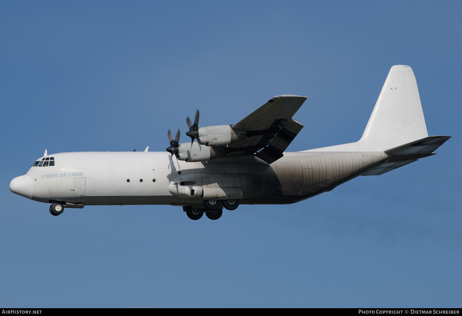 Aircraft Photo of N403LC | Lockheed L-100-30 Hercules (382G) | Lynden Air Cargo | AirHistory.net #805876