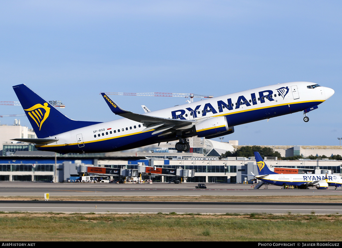 Aircraft Photo of SP-RSQ | Boeing 737-800 | Ryanair | AirHistory.net #805986
