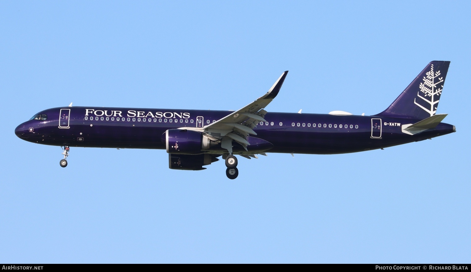 Aircraft Photo of G-XATW | Airbus A321-251N | Four Seasons Hotels | AirHistory.net #806004