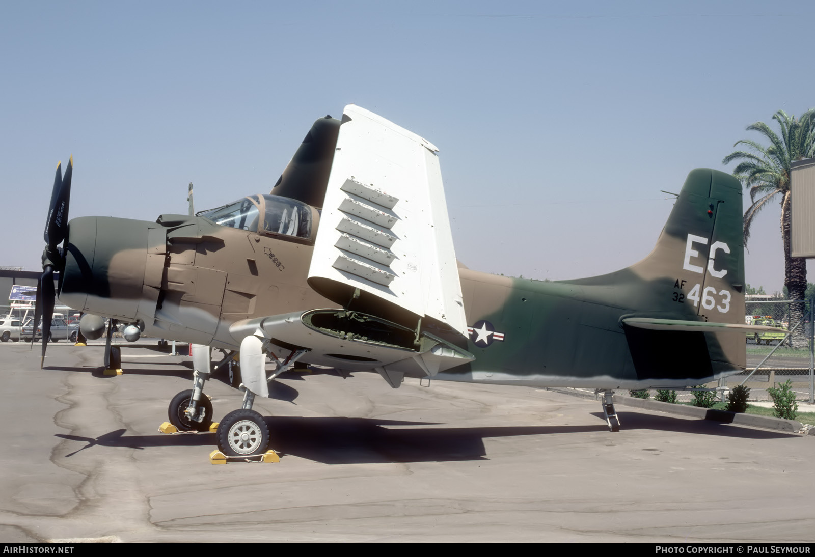 Aircraft Photo of 132463 / AF32-463 | Douglas A-1E Skyraider | USA - Air Force | AirHistory.net #806078