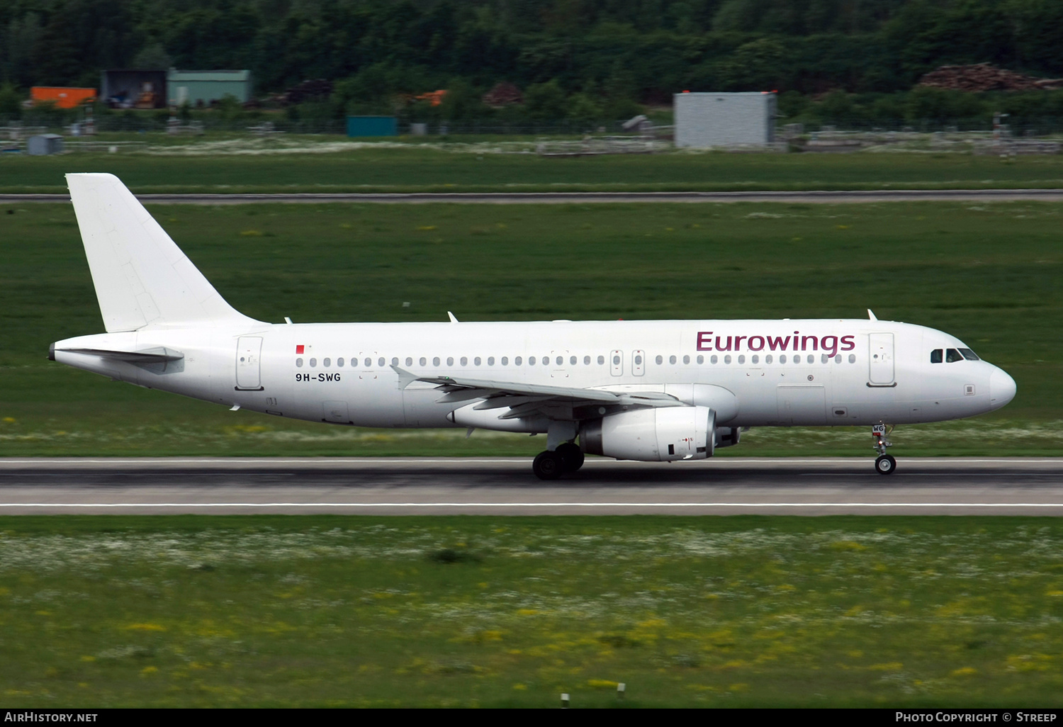Aircraft Photo of 9H-SWG | Airbus A320-232 | Eurowings | AirHistory.net #806170