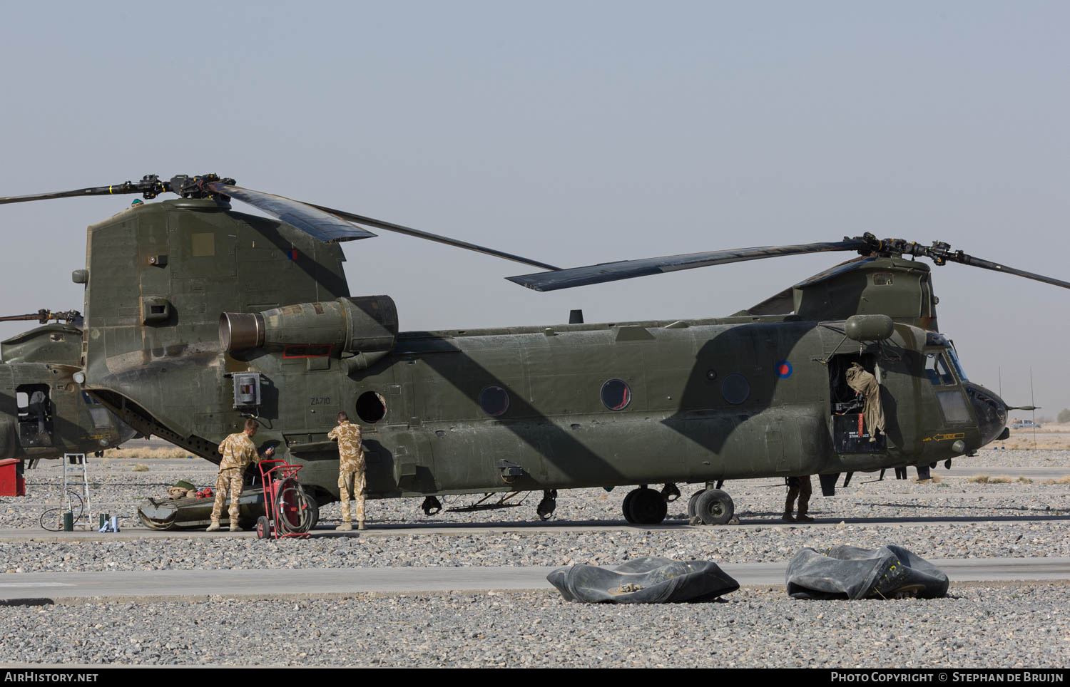 Aircraft Photo of ZA710 | Boeing Chinook HC2 (352) | UK - Air Force | AirHistory.net #806285
