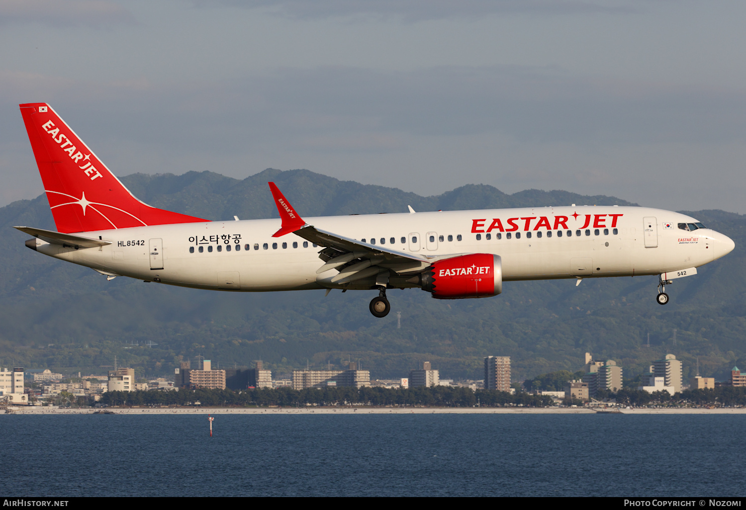 Aircraft Photo of HL8542 | Boeing 737-8 Max 8 | Eastar Jet | AirHistory.net #806350