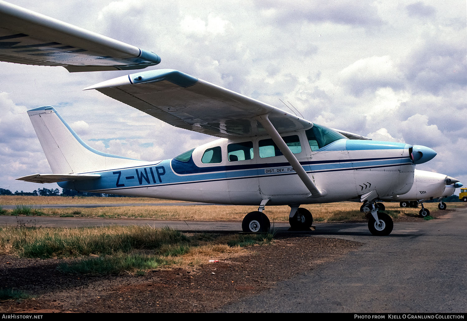 Aircraft Photo of Z-WIP | Cessna 210-5 | District Development Fund | AirHistory.net #806357