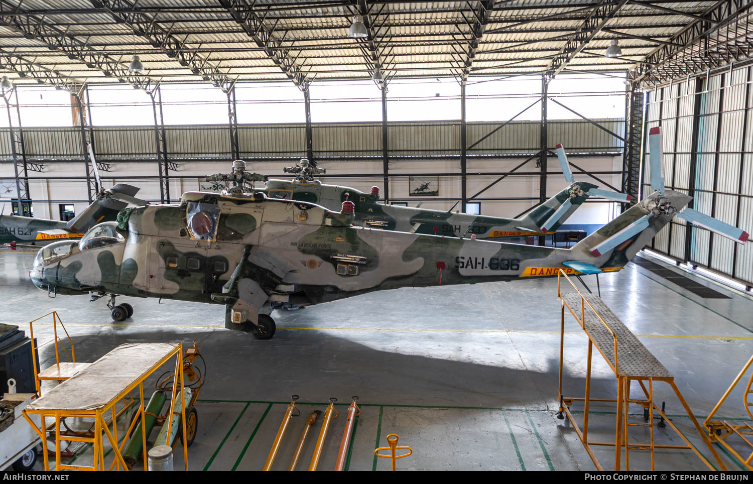 Aircraft Photo of SAH-636 | Mil Mi-24P | Sri Lanka - Air Force | AirHistory.net #806434