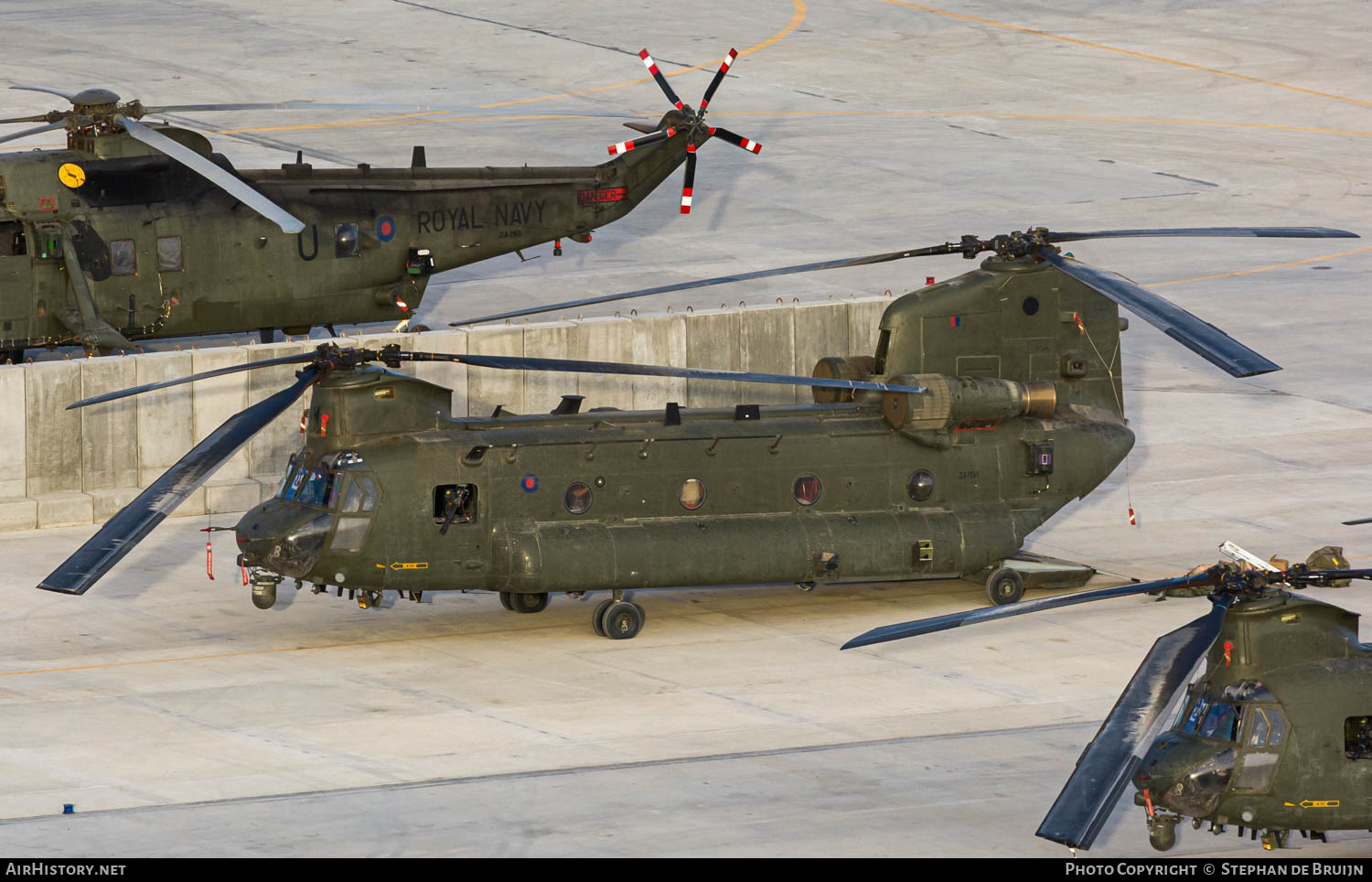 Aircraft Photo of ZA704 | Boeing Chinook HC2 (352) | UK - Air Force | AirHistory.net #806606