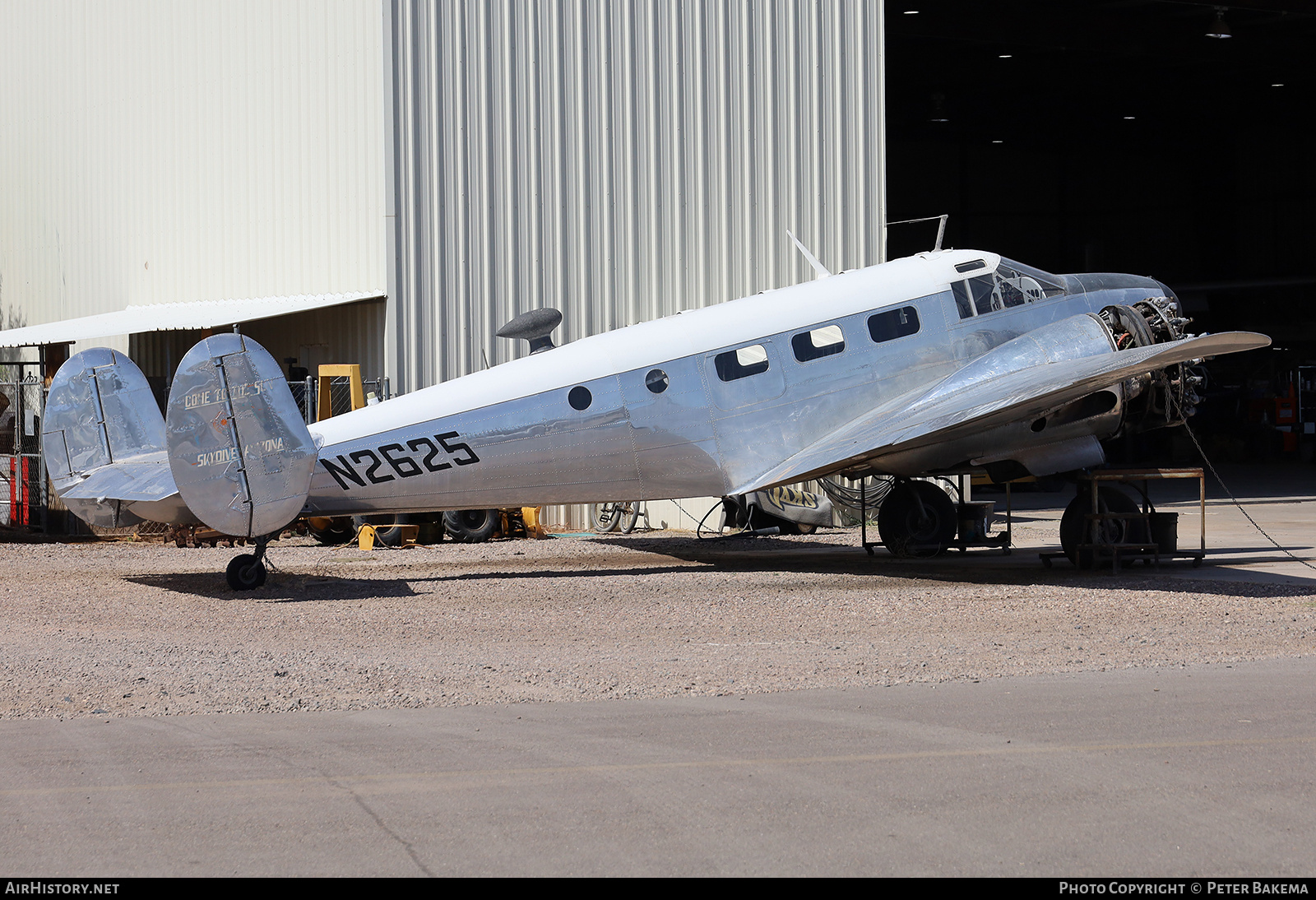 Aircraft Photo of N2625 | Beech C-45H Expeditor | Skydive Arizona | AirHistory.net #806619