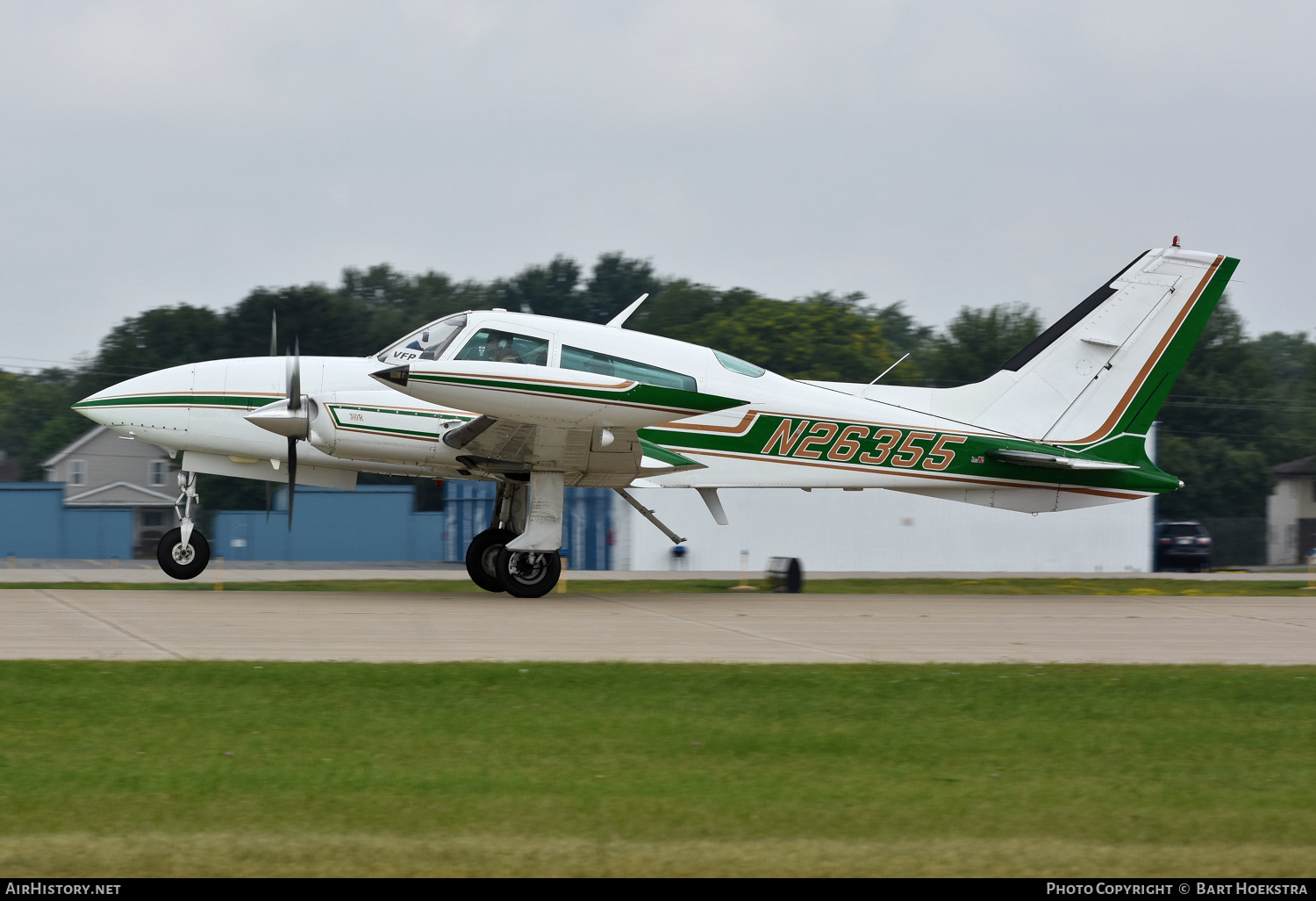 Aircraft Photo of N26355 | Cessna 310R | AirHistory.net #806624