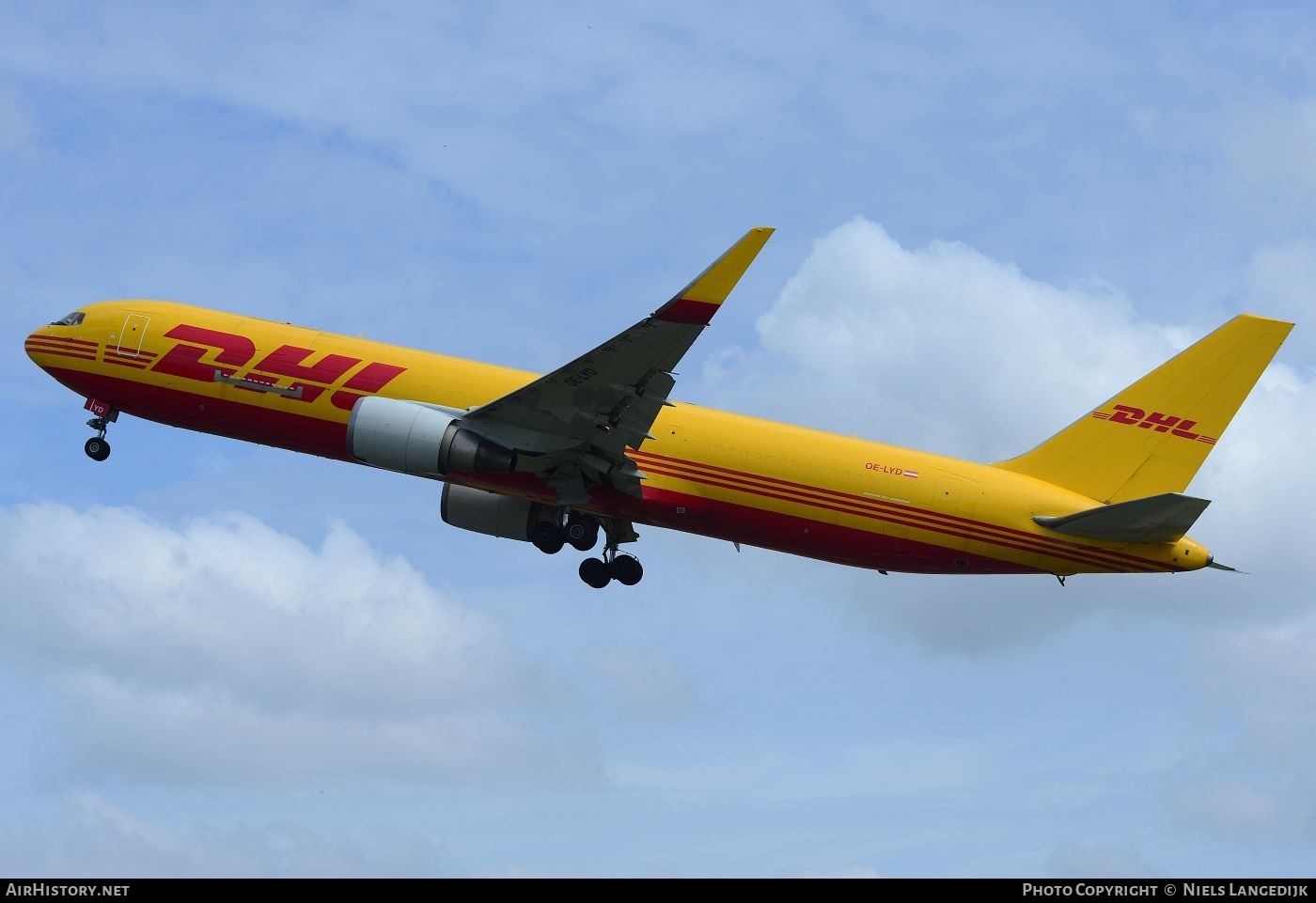Aircraft Photo of OE-LYD | Boeing 767-304/ER(BDSF) | DHL International | AirHistory.net #806694