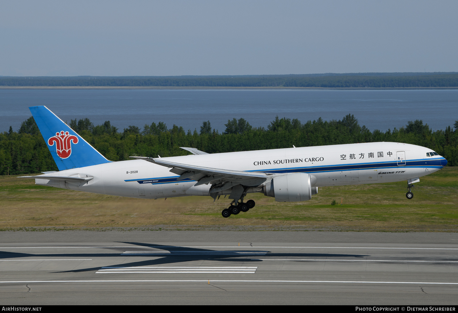 Aircraft Photo of B-2028 | Boeing 777-F1B | China Southern Airlines Cargo | AirHistory.net #806718