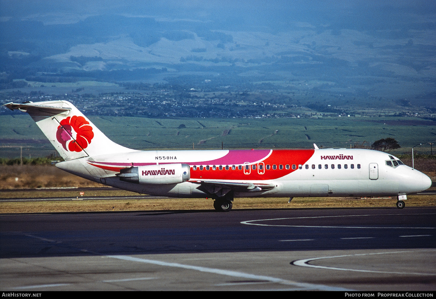Aircraft Photo of N558HA | McDonnell Douglas DC-9-15MC | Hawaiian Airlines | AirHistory.net #806766