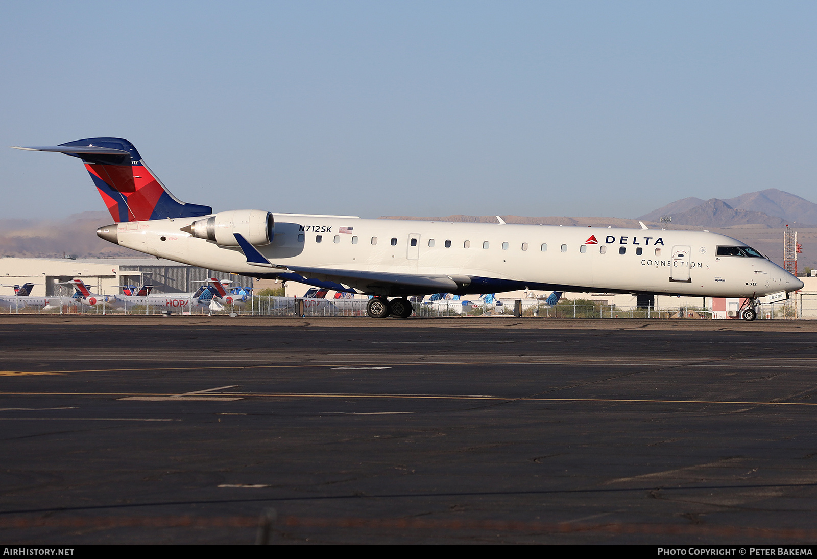 Aircraft Photo of N712SK | Bombardier CRJ-701ER (CL-600-2C10) | Delta Connection | AirHistory.net #806782