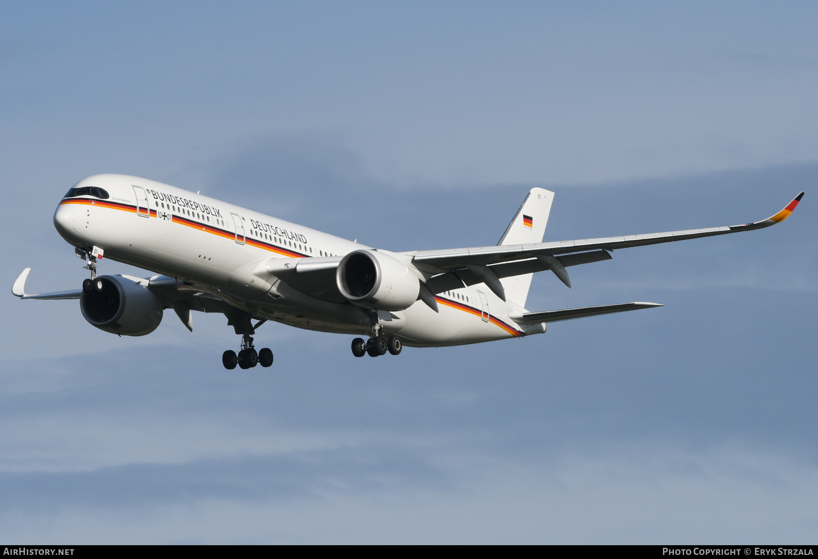 Aircraft Photo of 1001 | Airbus A350-941 | Germany - Air Force | AirHistory.net #806856