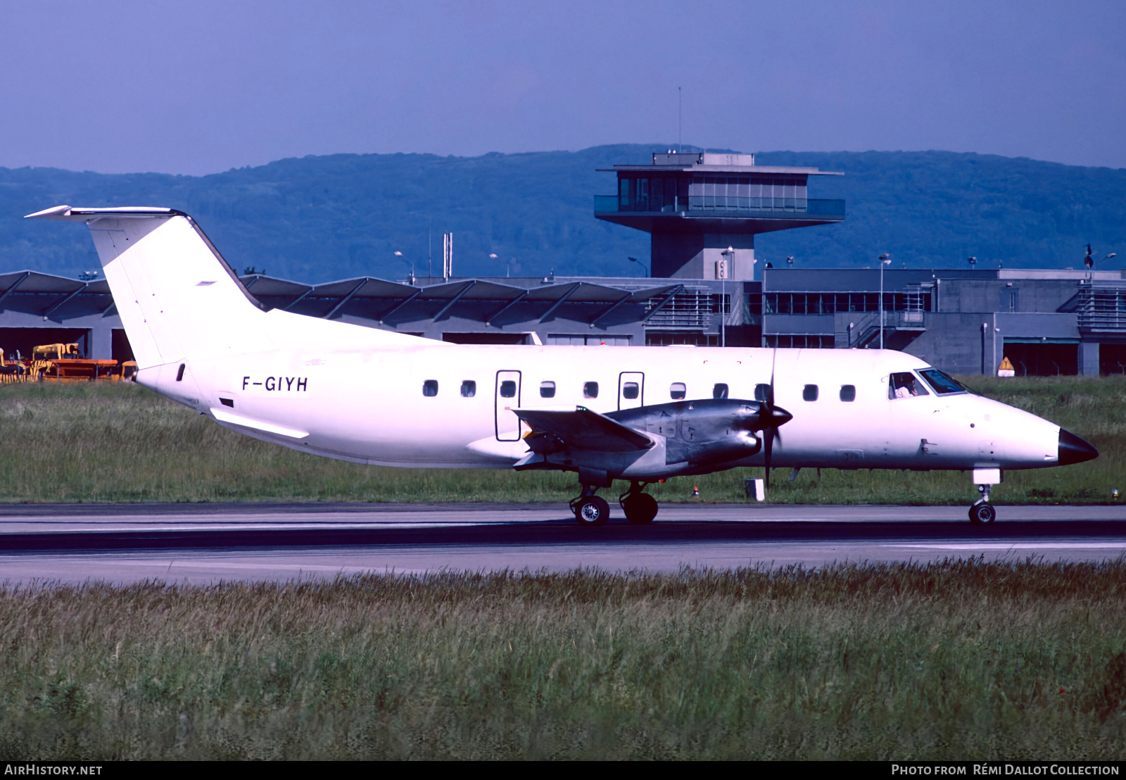 Aircraft Photo of F-GIYH | Embraer EMB-120(ER) Brasilia | AirHistory.net #806896