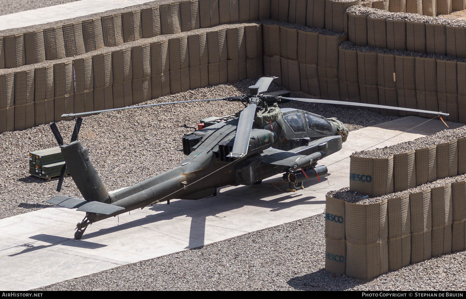Aircraft Photo of Q-30 | Boeing AH-64D Apache Longbow | Netherlands - Air Force | AirHistory.net #806917