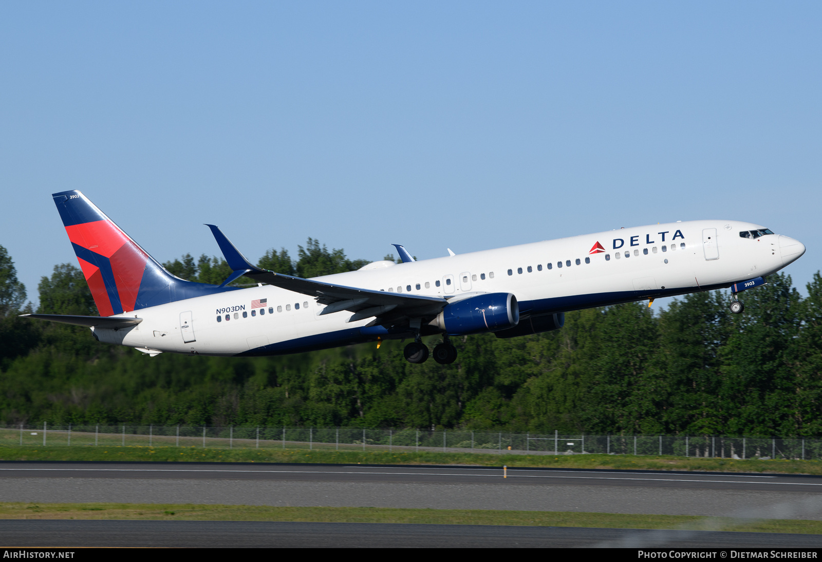 Aircraft Photo of N903DN | Boeing 737-900/ER | Delta Air Lines | AirHistory.net #806928