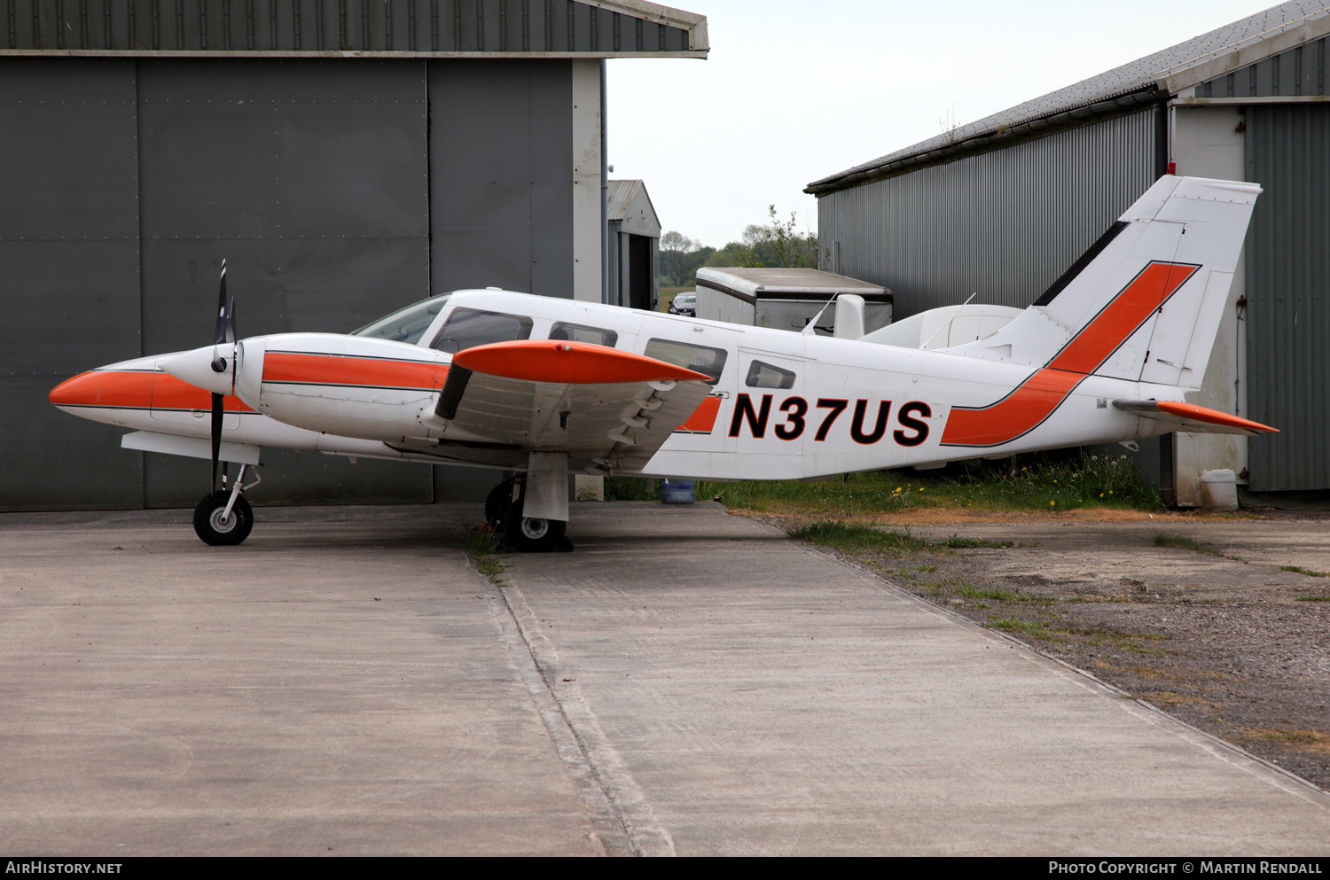 Aircraft Photo of N37US | Piper PA-34-200T Seneca II | AirHistory.net #806970