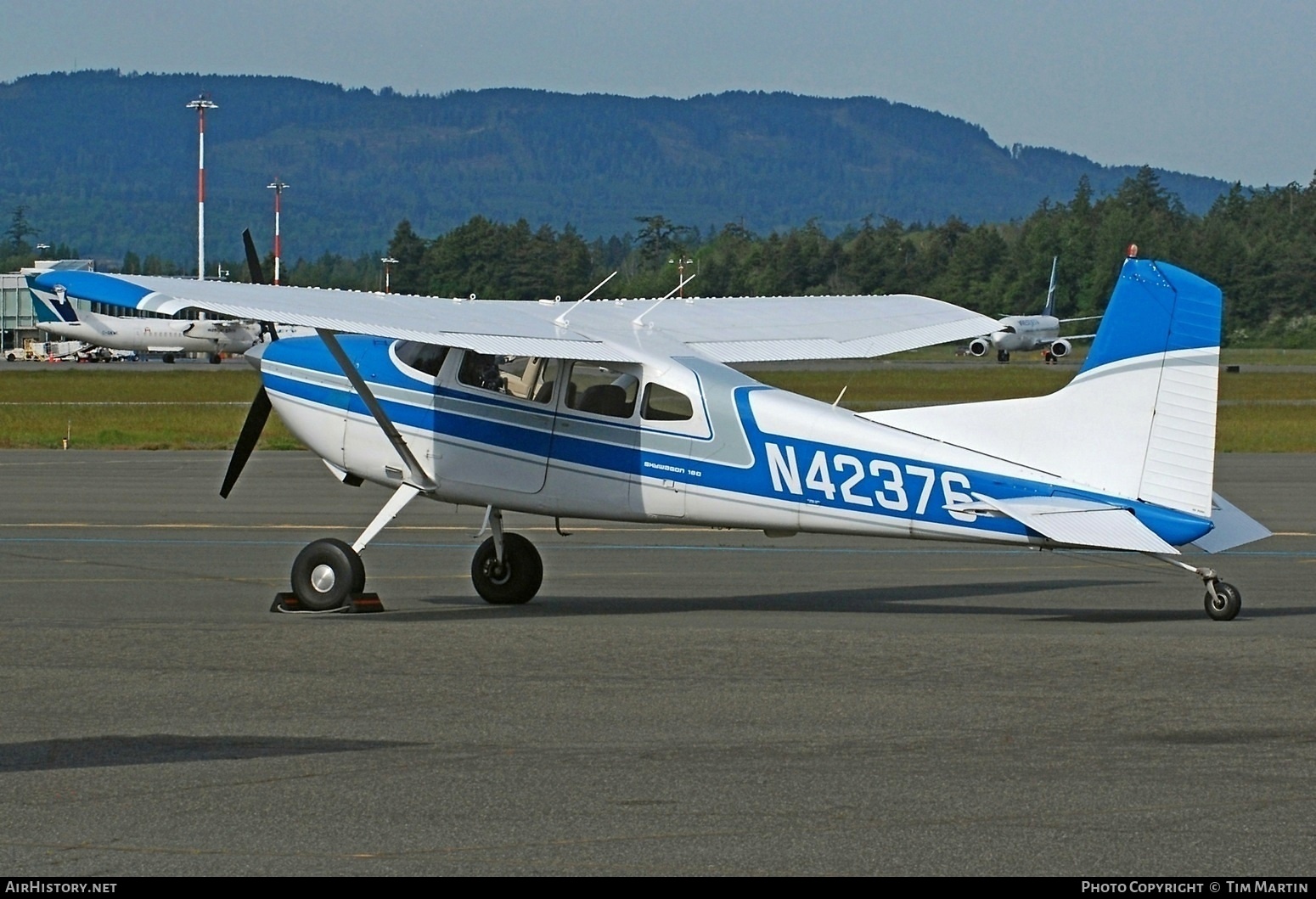 Aircraft Photo of N42376 | Cessna 180J Skywagon 180 | AirHistory.net #807028