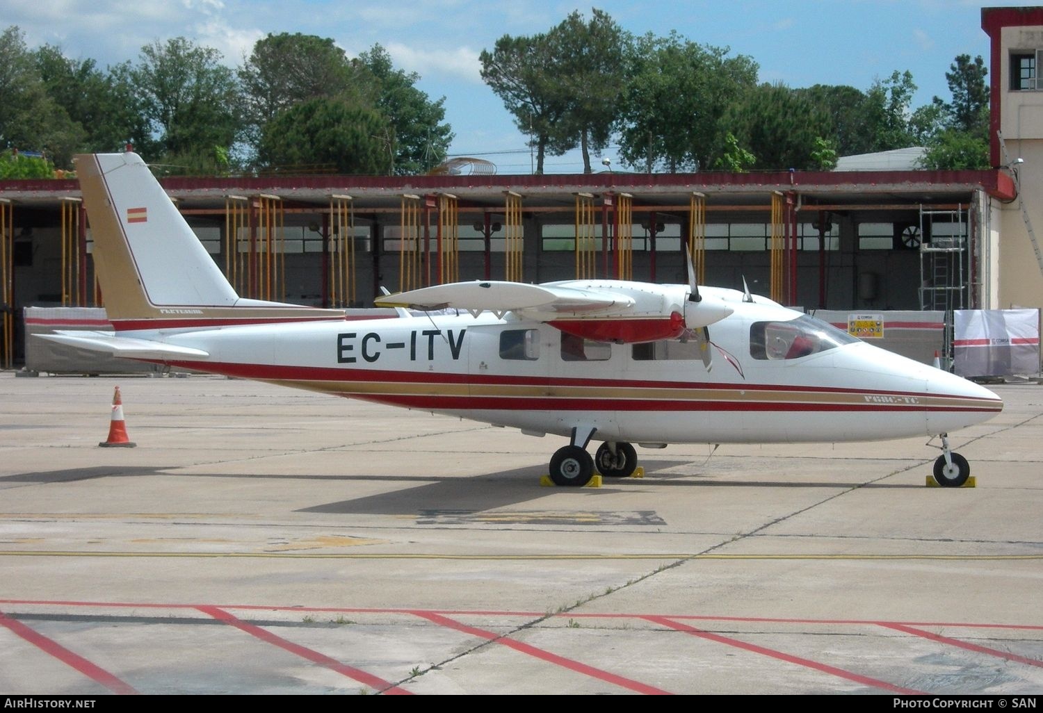 Aircraft Photo of EC-ITV | Partenavia P-68C-TC | AirHistory.net #807045