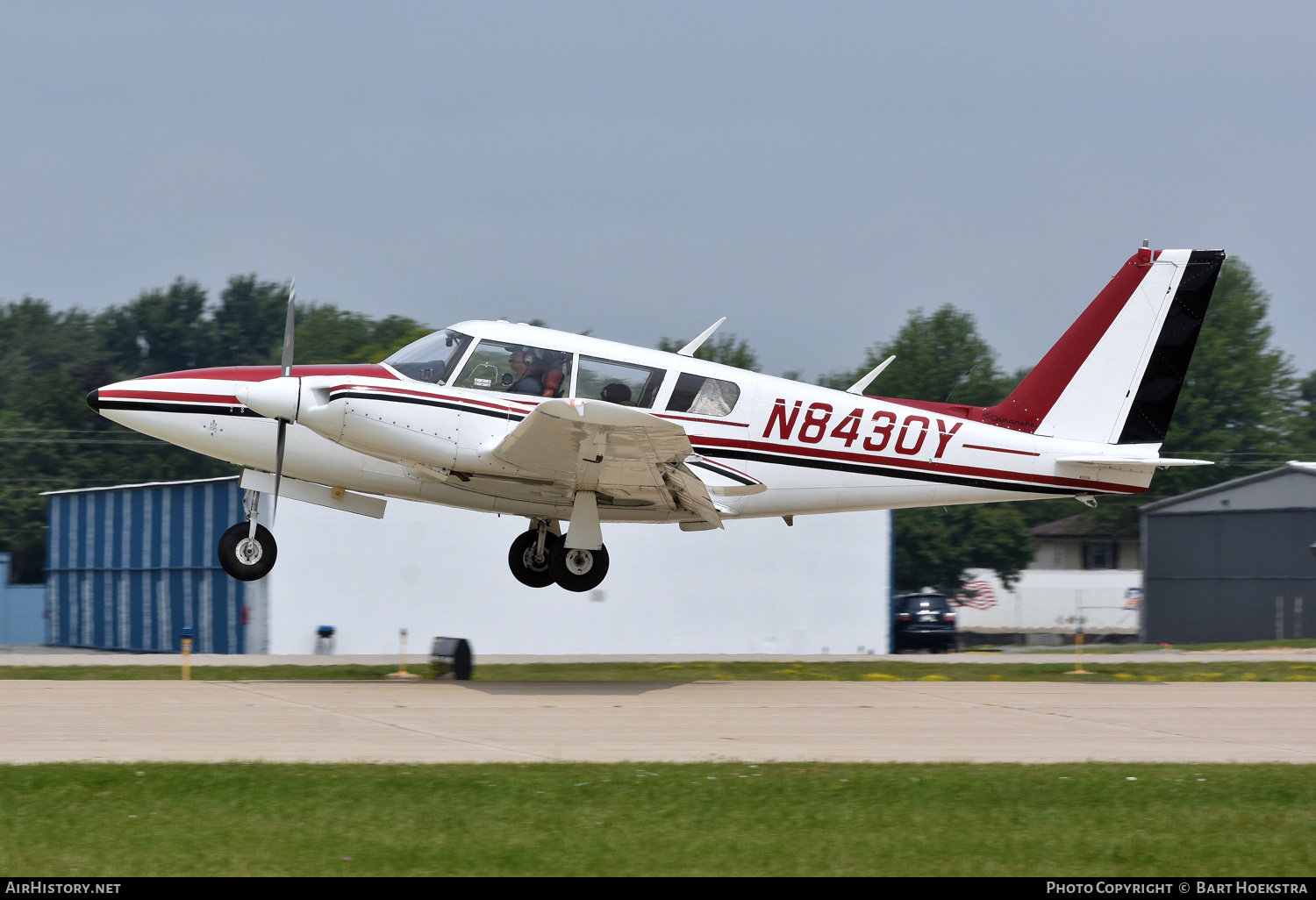 Aircraft Photo of N8430Y | Piper PA-30 Twin Comanche | AirHistory.net #807076