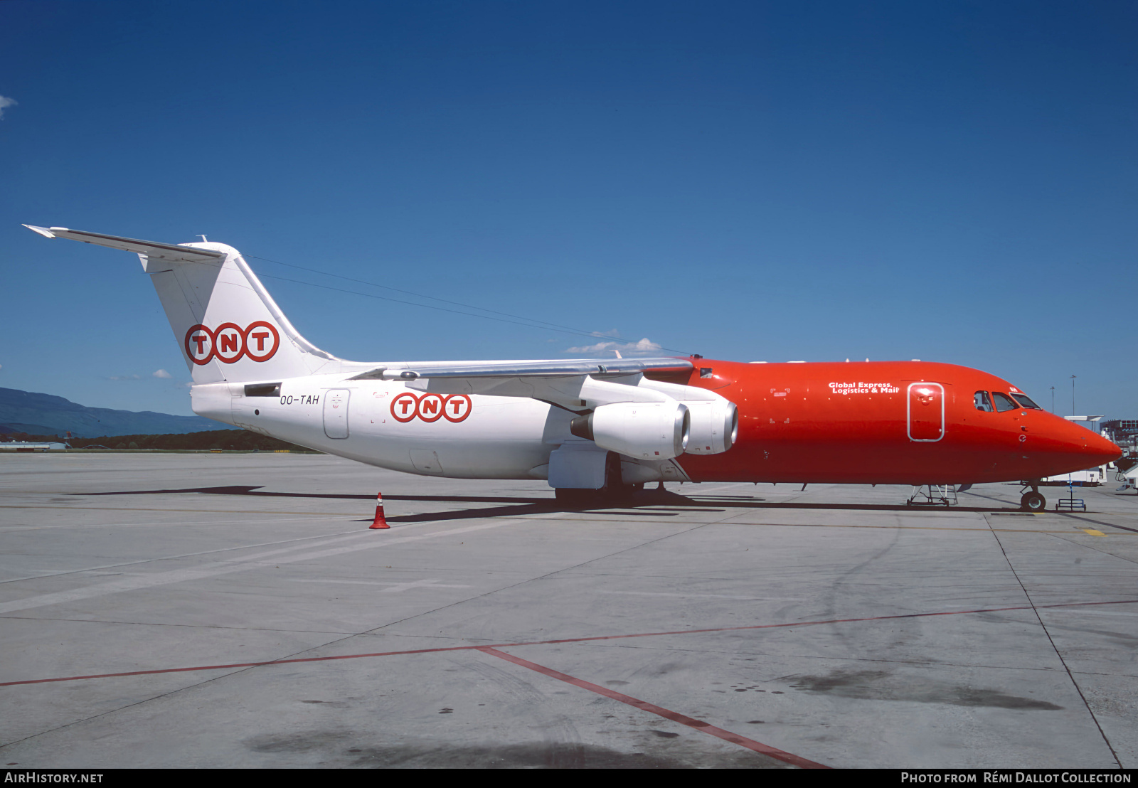 Aircraft Photo of OO-TAH | British Aerospace BAe-146-300QT Quiet Trader | TNT Airways | AirHistory.net #807083
