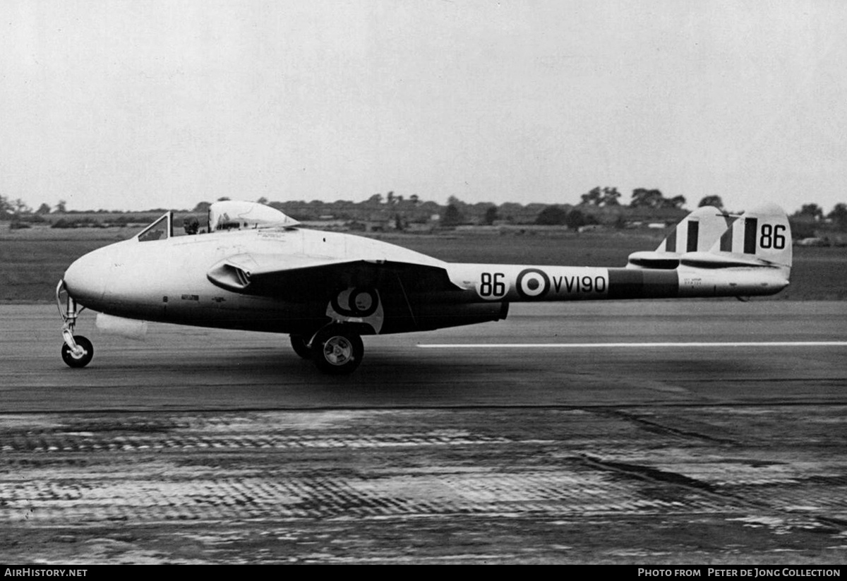 Aircraft Photo of VV190 | De Havilland D.H. 100 Vampire F3 | AirHistory.net #807181
