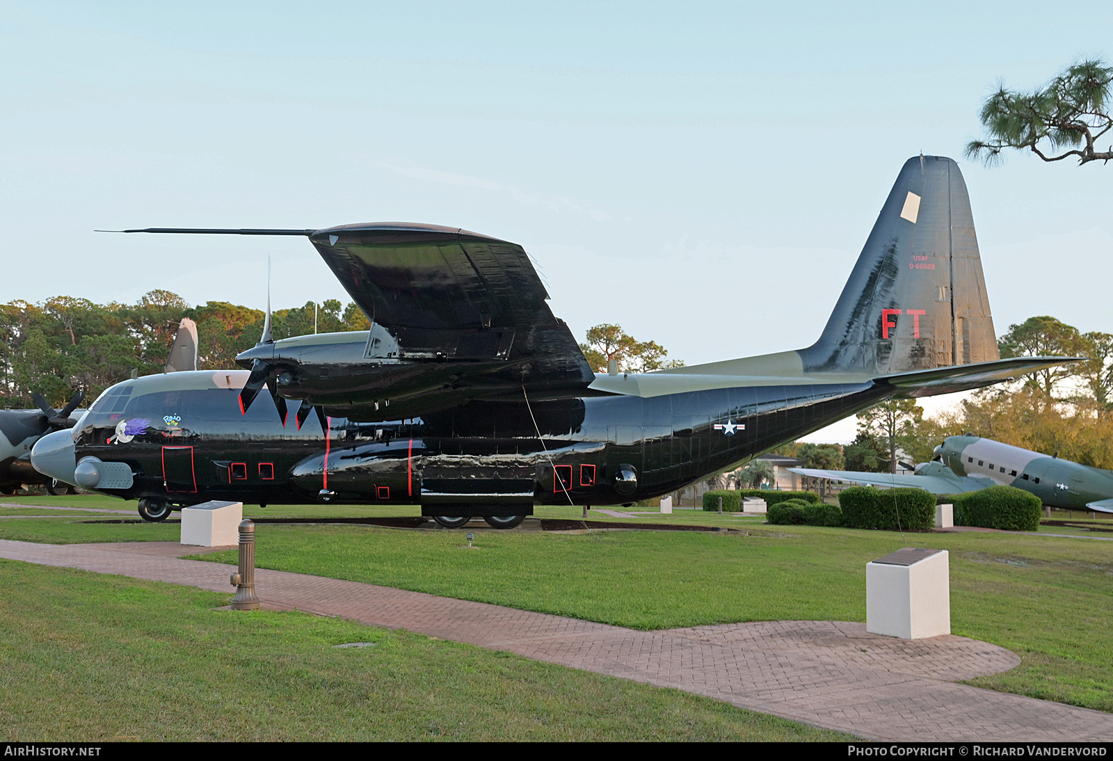 Aircraft Photo of 56-509 / AF56-509 | Lockheed AC-130A Hercules (L-182) | USA - Air Force | AirHistory.net #807202
