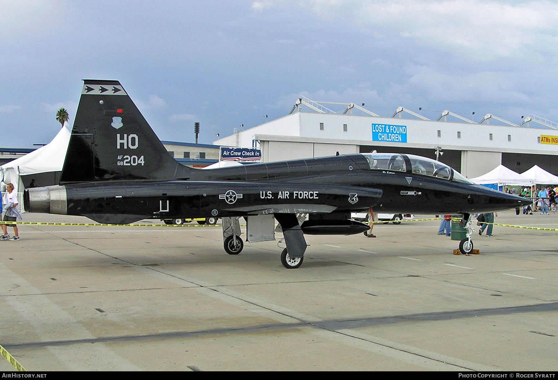 Aircraft Photo of 68-8204 / AF68-204 | Northrop T-38A Talon | USA - Air Force | AirHistory.net #807249