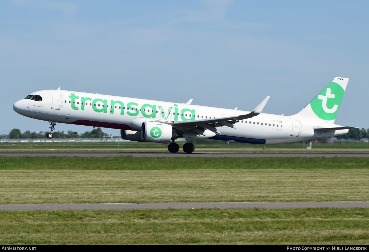 Aircraft Photo of PH-YHX | Airbus A321-252NX | Transavia | AirHistory.net #807281