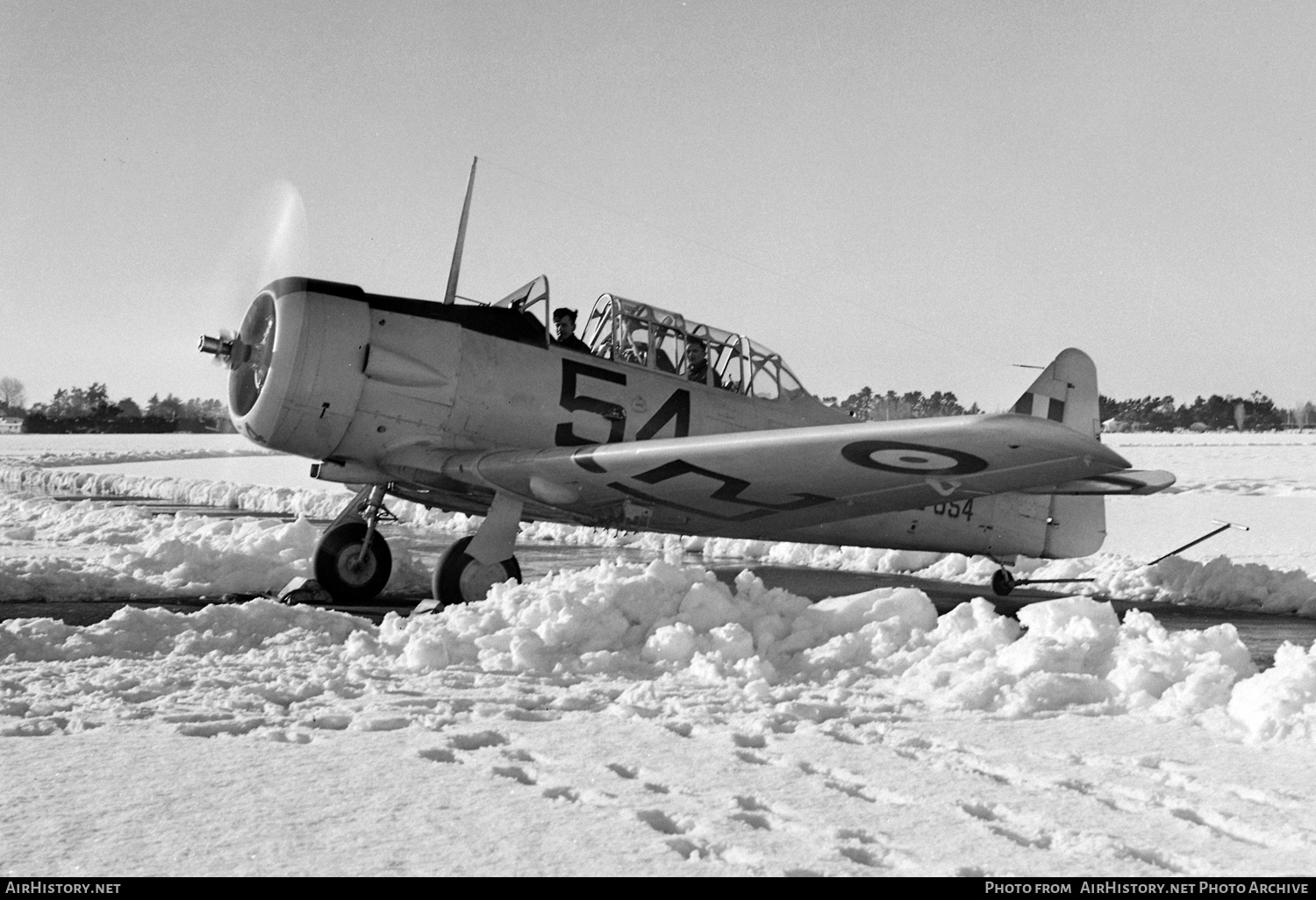 Aircraft Photo of NZ954 | North American AT-16 Harvard II | AirHistory.net #807310