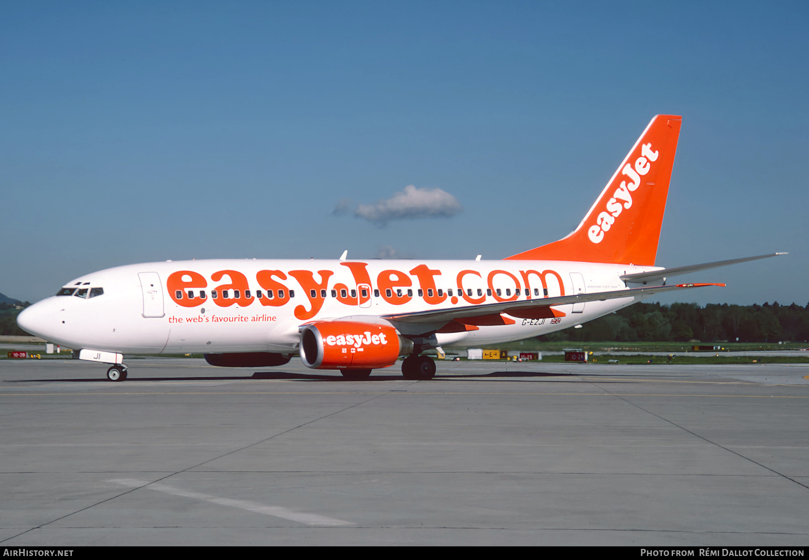 Aircraft Photo of G-EZJI | Boeing 737-73V | EasyJet | AirHistory.net #807318